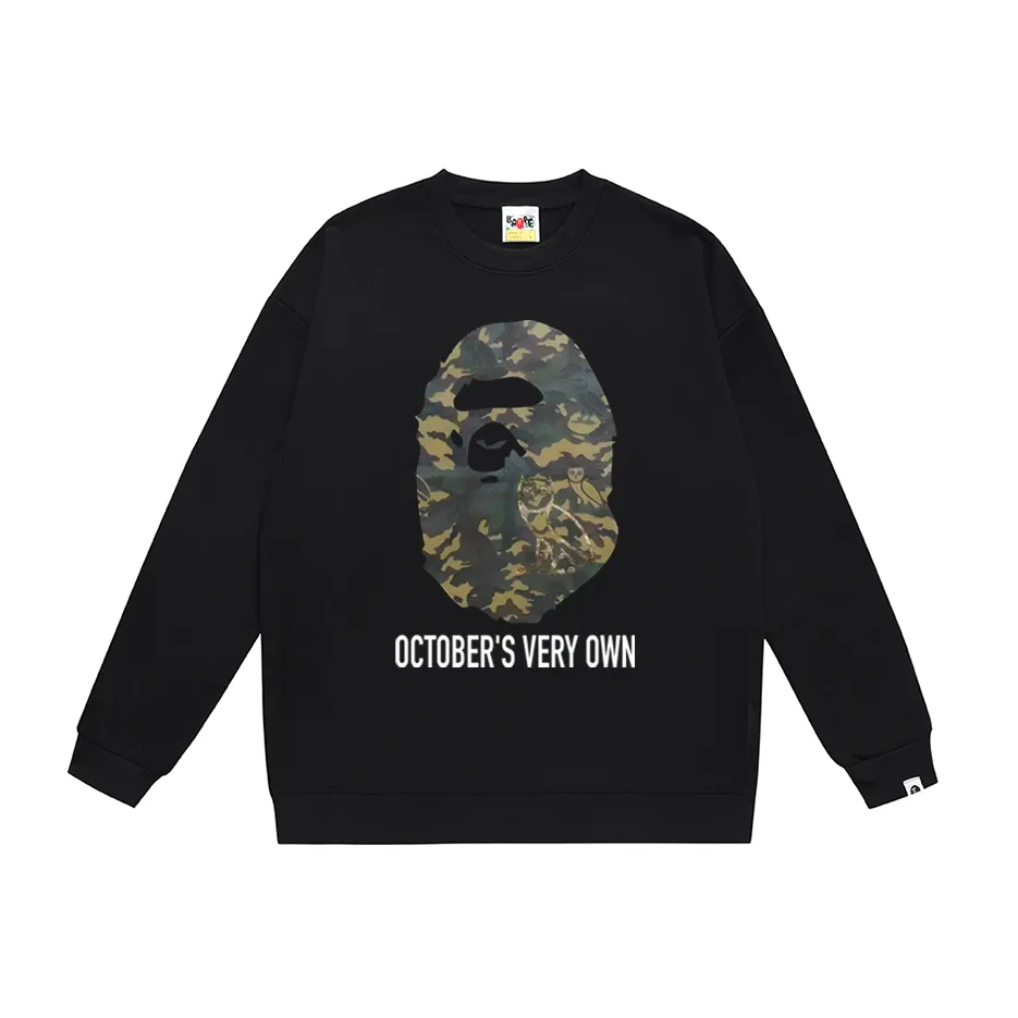 P170 model number SC316# terry 80 plus velvet 85 (top version) BAPE ape head co-branded owl camouflage printed round neck sweatshirt Made of 350 grams of large terry (drop shoulder large version) fabric, soft texture and no pilling Imported environmentally friendly printing glue The pattern is bright and three-dimensional Quality 💥Same style for men and women The upper body is trendy Color: black white gray Size: S M L XL XXL