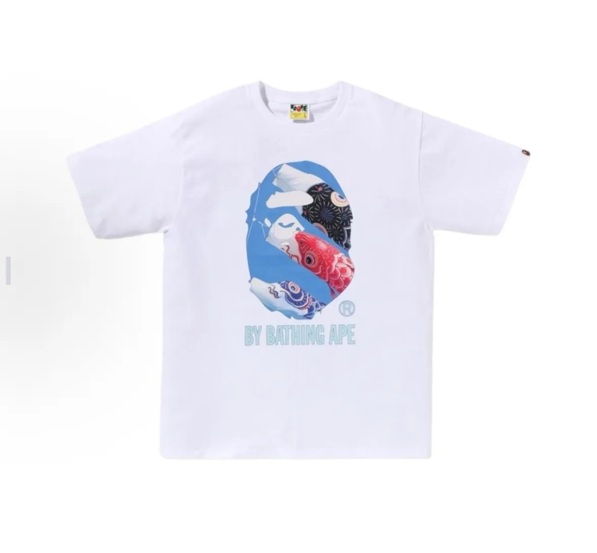 P110 001109 BAPE SS25 carp print pattern versatile short-sleeved T-shirt, same style for men and women, size smlxlxxl, black and white