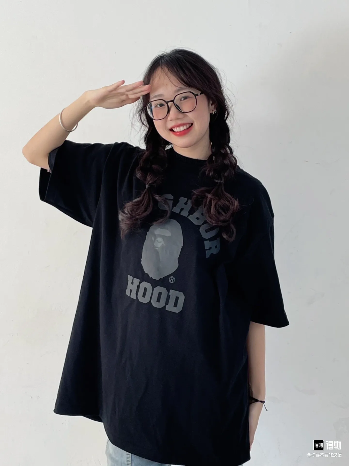 P110 001039 A BATHING APE BAPE x NBHD joint model SS23 American retro logo letter printing loose round neck short-sleeved T-shirt, same style for men and women, size smlxlxxl, black and white