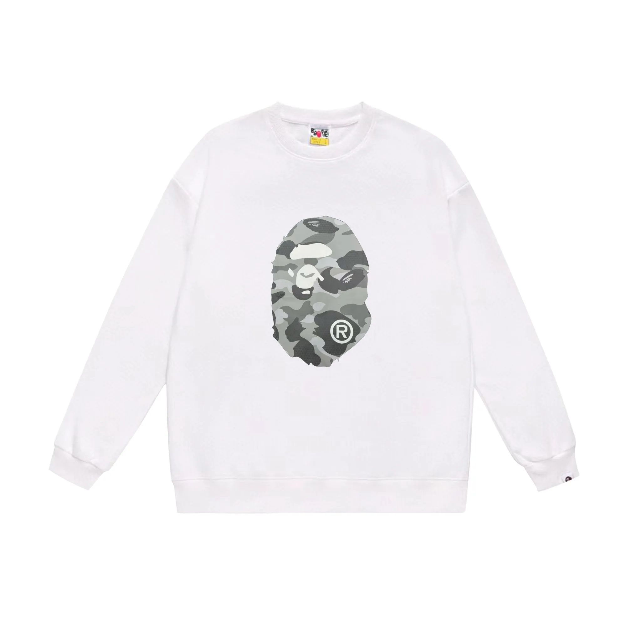 P170 model number SC552# terry 80 plus velvet 85 (top version) BAPE honeycomb camouflage letters great ape head print pattern round neck sweatshirt Made of 350g large terry (drop shoulder large version) fabric, soft texture and no pilling Imported environmentally friendly printing glue The pattern is bright and three-dimensional Quality 💥Same style for men and women The upper body is trendy Color: black gray white gray gray gray black blue white blue gray blue Size: S M L XL XXL