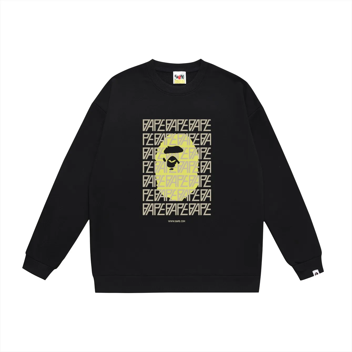 P150 model number SC480# terry 75 plus velvet 80 (top version) BAPE ape head monogram printed round neck sweatshirt Made of 350g large terry (drop shoulder large version) fabric, soft texture and no pilling Imported environmentally friendly printing glue The pattern is bright and three-dimensional Quality 💥Same style for men and women The upper body is trendy Color: black white gray Size: S M L XL XXL