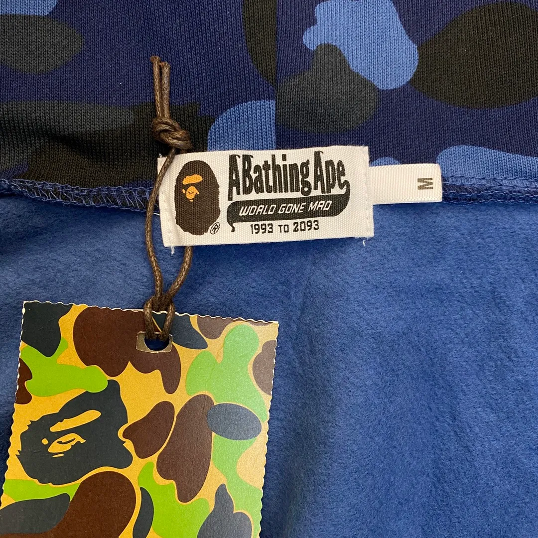 💰380 BAPE 1ST CAMO SHARK FULL Classic counter model Camouflage shark hooded zipper sweatshirt Machine-printed camouflage Top-quality fabric High-end 1:1 replica Customized fabric Couple model: S—XXL [Camouflage yellow, Camouflage green, Camouflage red, Camouflage purple, Camouflage blue, Camouflage gray]