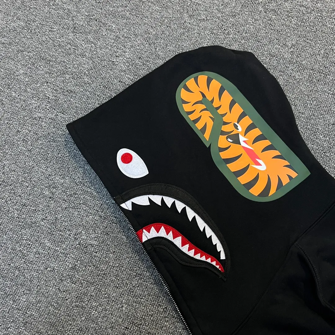 💰380 BAPE SHARK FULL ZIP solid color embroidered shark zipper sweatshirt jacket ZP version correct version 980g weight pure cotton custom fabric Couple style: S—XXL [black gray]