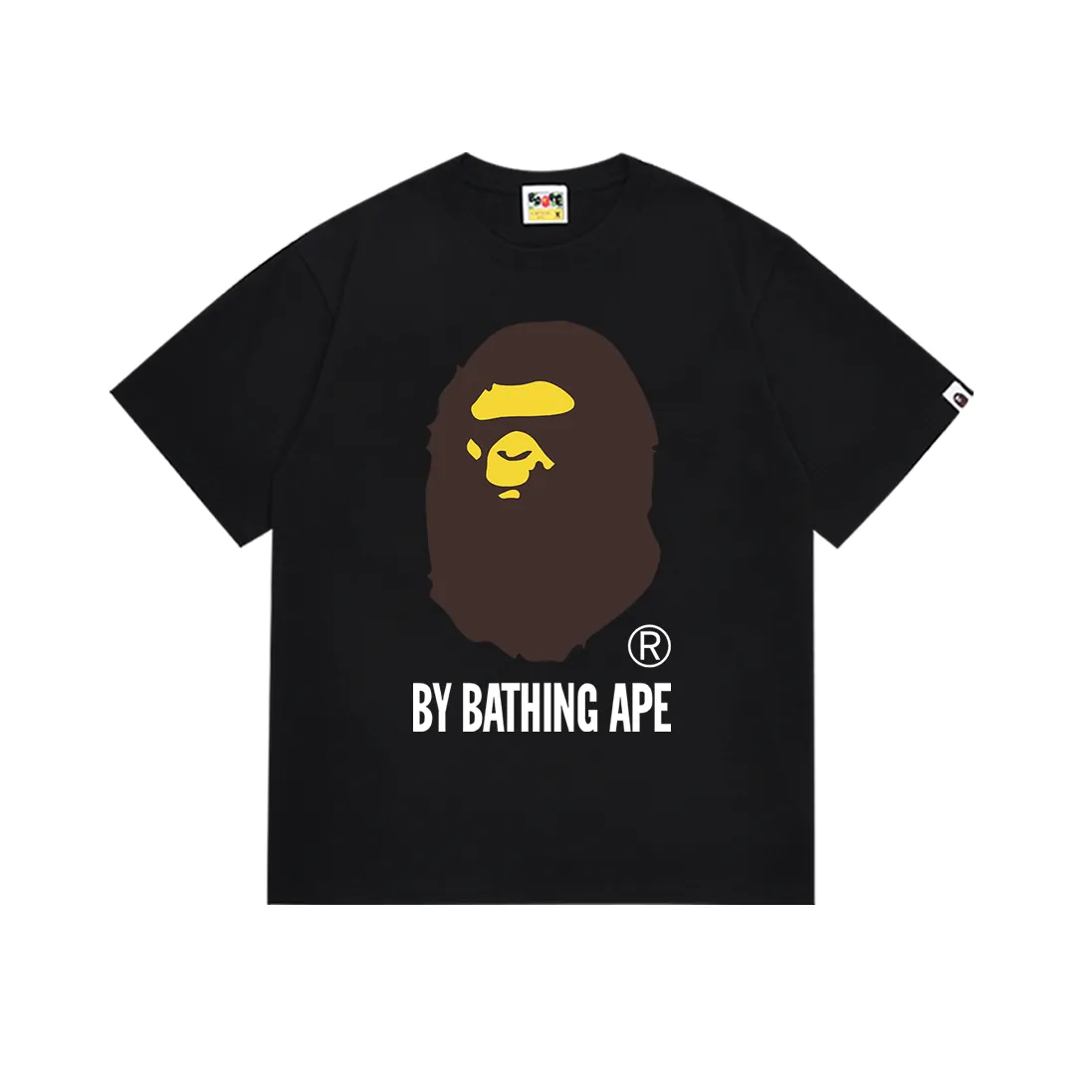 P110 SC040# (top version) BAPE Ape Man's Big Head classic reproduction printed short-sleeved T-shirt. Made of 260 grams of high-quality high-weave pure cotton fabric. Double yarn combed, soft texture and no pilling. Imported environmentally friendly printing glue. Bright and three-dimensional pattern. Quality 💥Same style for men and women. The upper body is trendy. Color: black and white. Size: S M L XL XXL