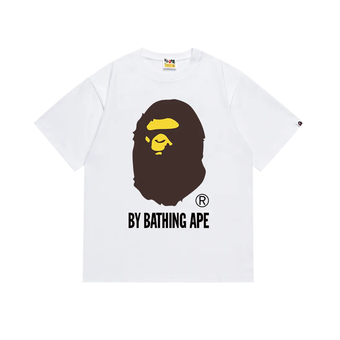 P110 SC040# (top version) BAPE Ape Man's Big Head classic reproduction printed short-sleeved T-shirt. Made of 260 grams of high-quality high-weave pure cotton fabric. Double yarn combed, soft texture and no pilling. Imported environmentally friendly printing glue. Bright and three-dimensional pattern. Quality 💥Same style for men and women. The upper body is trendy. Color: black and white. Size: S M L XL XXL
