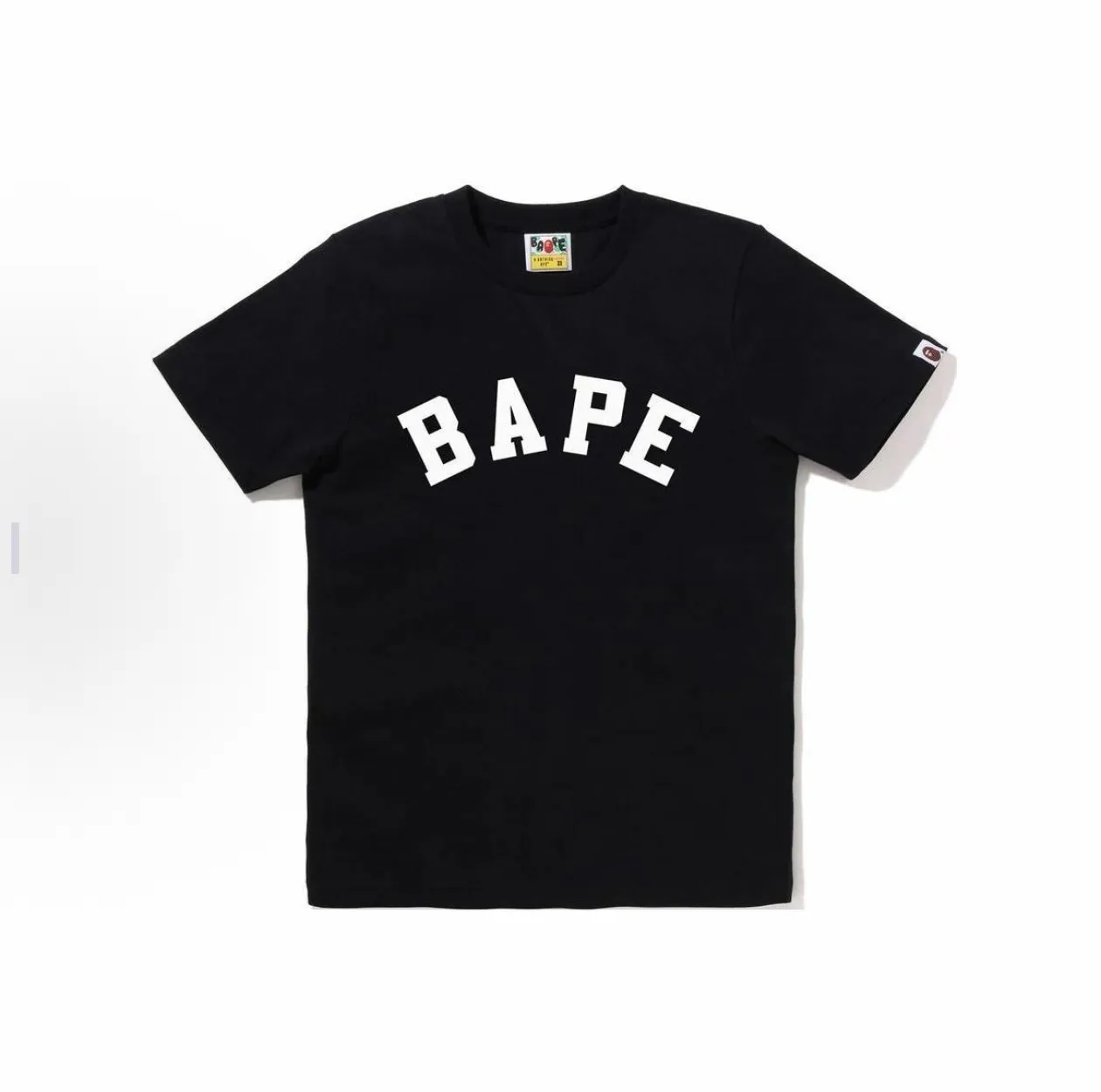 P110 001224 BAPE letter printed round neck short-sleeved T-shirt, same style for men and women, size smlxlxxl, black and white