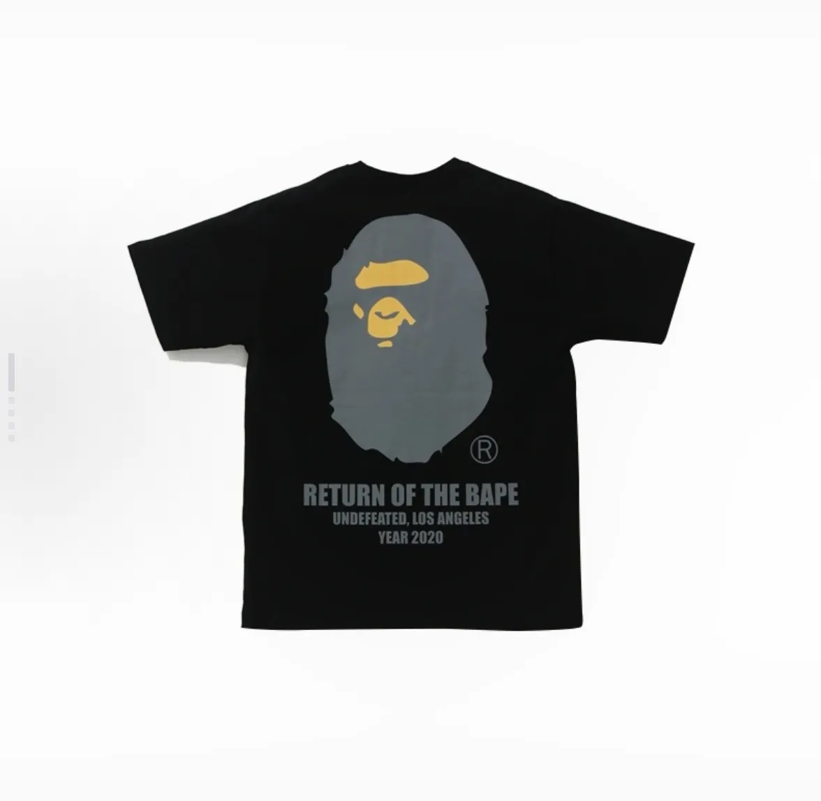 P110 001010 A BATHING APE x UNDEFEATED joint model Bape ape head short-sleeved T-shirt, same style for men and women, size smlxlxxl, black and white