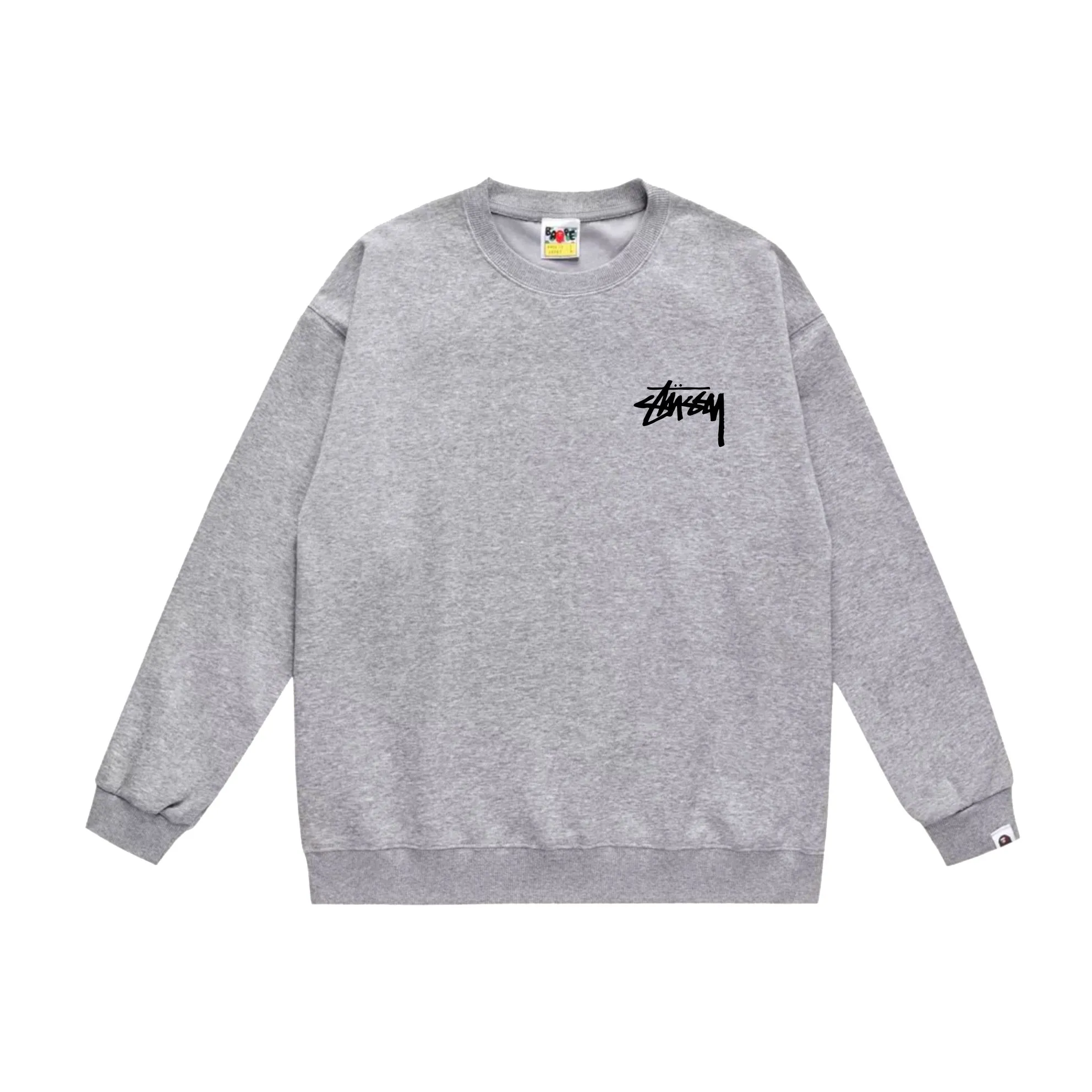 P150 model number SC501# terry 75 plus velvet 80 (top version) BAPE×STUSSY co-branded Stussy letter round neck sweatshirt Made of 350 grams of large terry (drop shoulder large version) fabric, soft texture and no pilling Imported environmentally friendly printing glue The pattern is bright and three-dimensional Quality 💥Same style for men and women The upper body is trendy Color: black white gray Size: S M L XL XXL