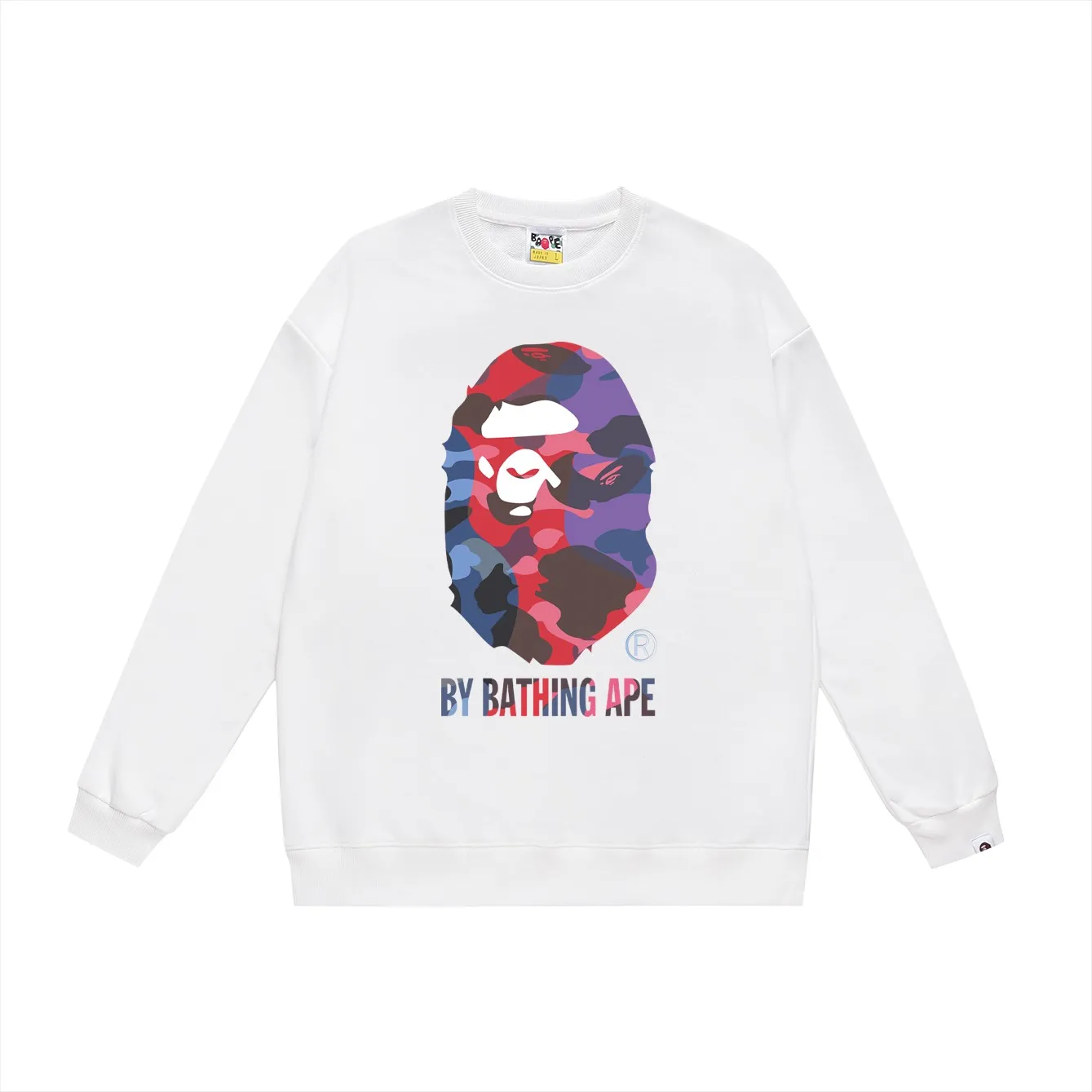 P150 model number SC460# terry 75 plus velvet 80 (top version) BAPE classic ape head letter pattern printed round neck sweatshirt. Made of 350 grams of large terry (drop shoulder large version) fabric. The texture is soft and non-pilling. Imported environmentally friendly printing glue. The pattern is bright and three-dimensional. Quality 💥Same style for men and women. The upper body is trendy. Color: black white gray Size: S M L XL XXL