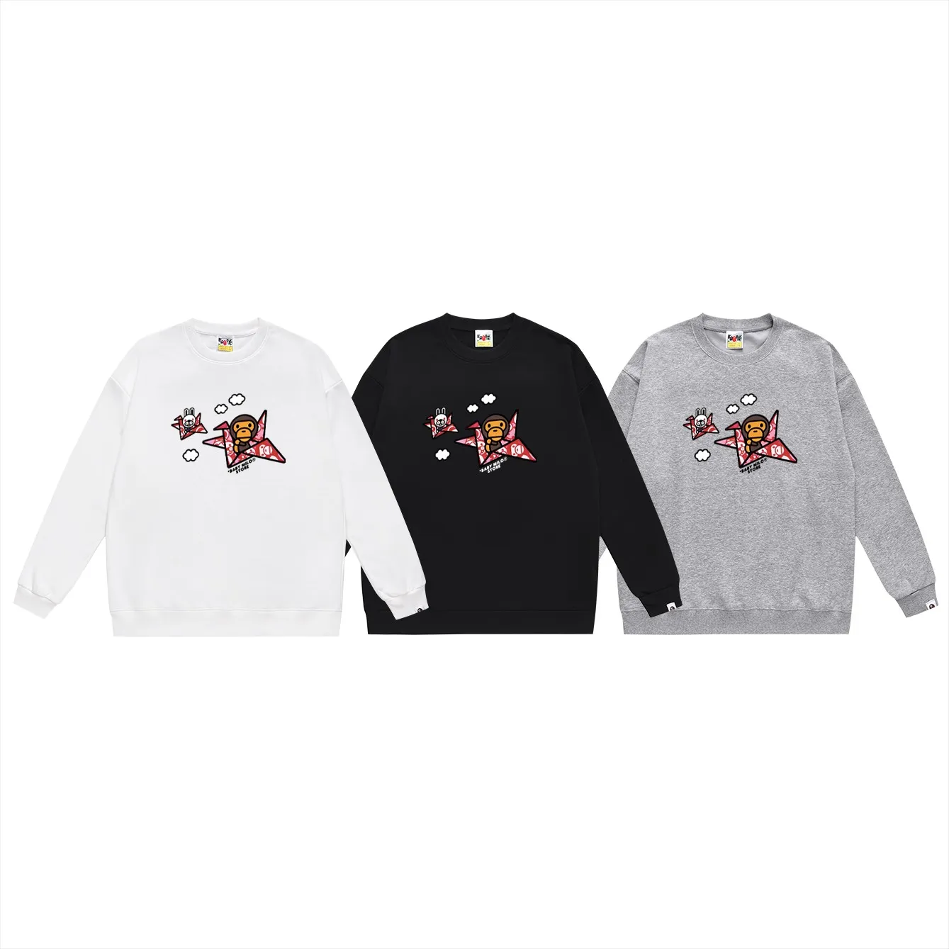 P150 model number SC493# terry 75 plus velvet 80 (top version) BAPE×BABY MILO 22 letter monkey pattern printed round neck sweatshirt Made of 350g large terry (drop shoulder large version) fabric, soft texture and no pilling Imported environmentally friendly printing glue The pattern is bright and three-dimensional Quality 💥Same style for men and women The upper body is trendy Color: black white gray Size: S M L XL XXL