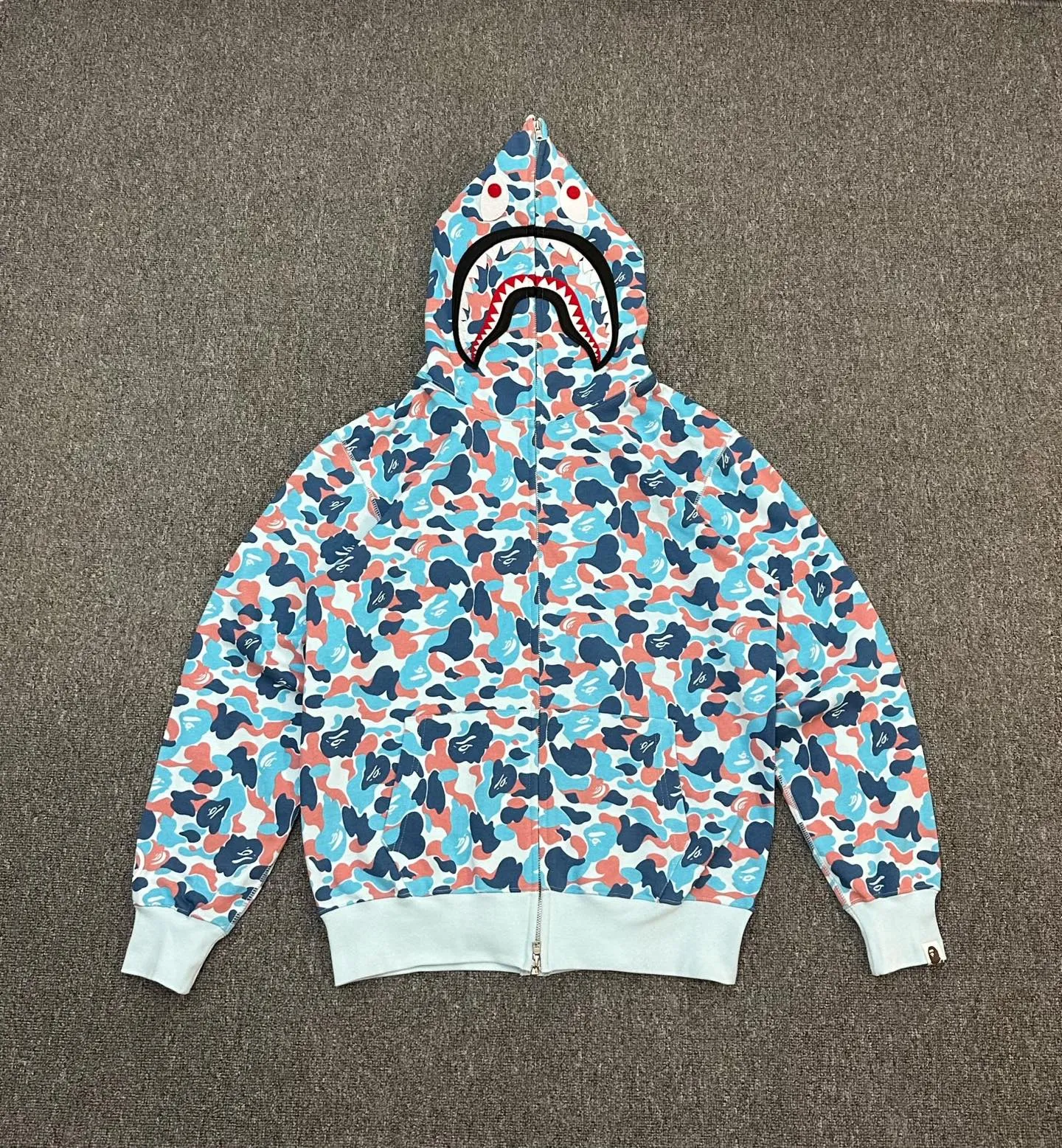 💰420 A BATHING APE BAPE STORE® PACK Series Hangzhou City Limited Shark Splicing Zipper Hooded Sweatshirt Heavy Industry Double Zipper Customized Fabric High Quality Couple Style: S—XXL [Camouflage Light Blue]