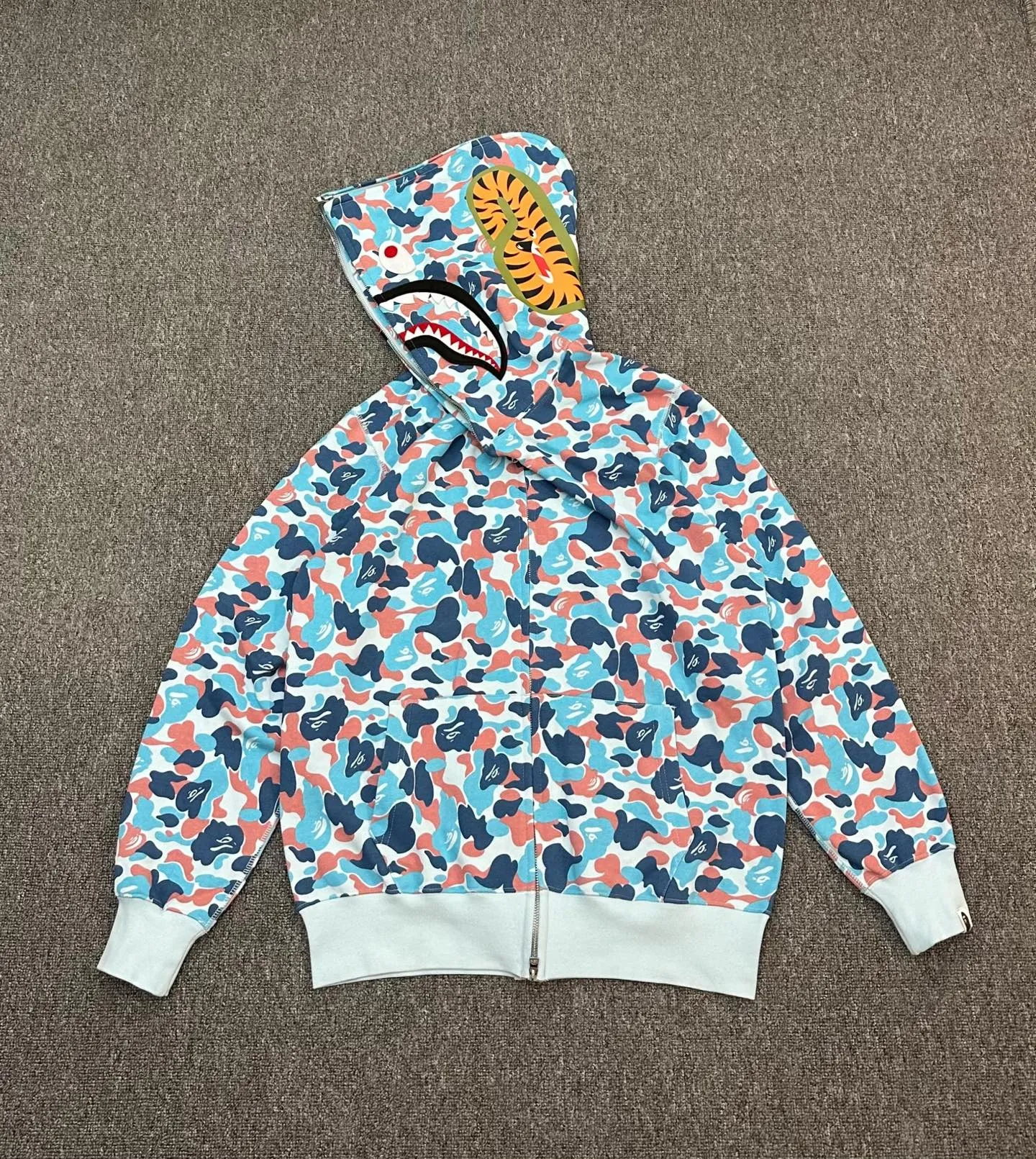 💰420 A BATHING APE BAPE STORE® PACK Series Hangzhou City Limited Shark Splicing Zipper Hooded Sweatshirt Heavy Industry Double Zipper Customized Fabric High Quality Couple Style: S—XXL [Camouflage Light Blue]