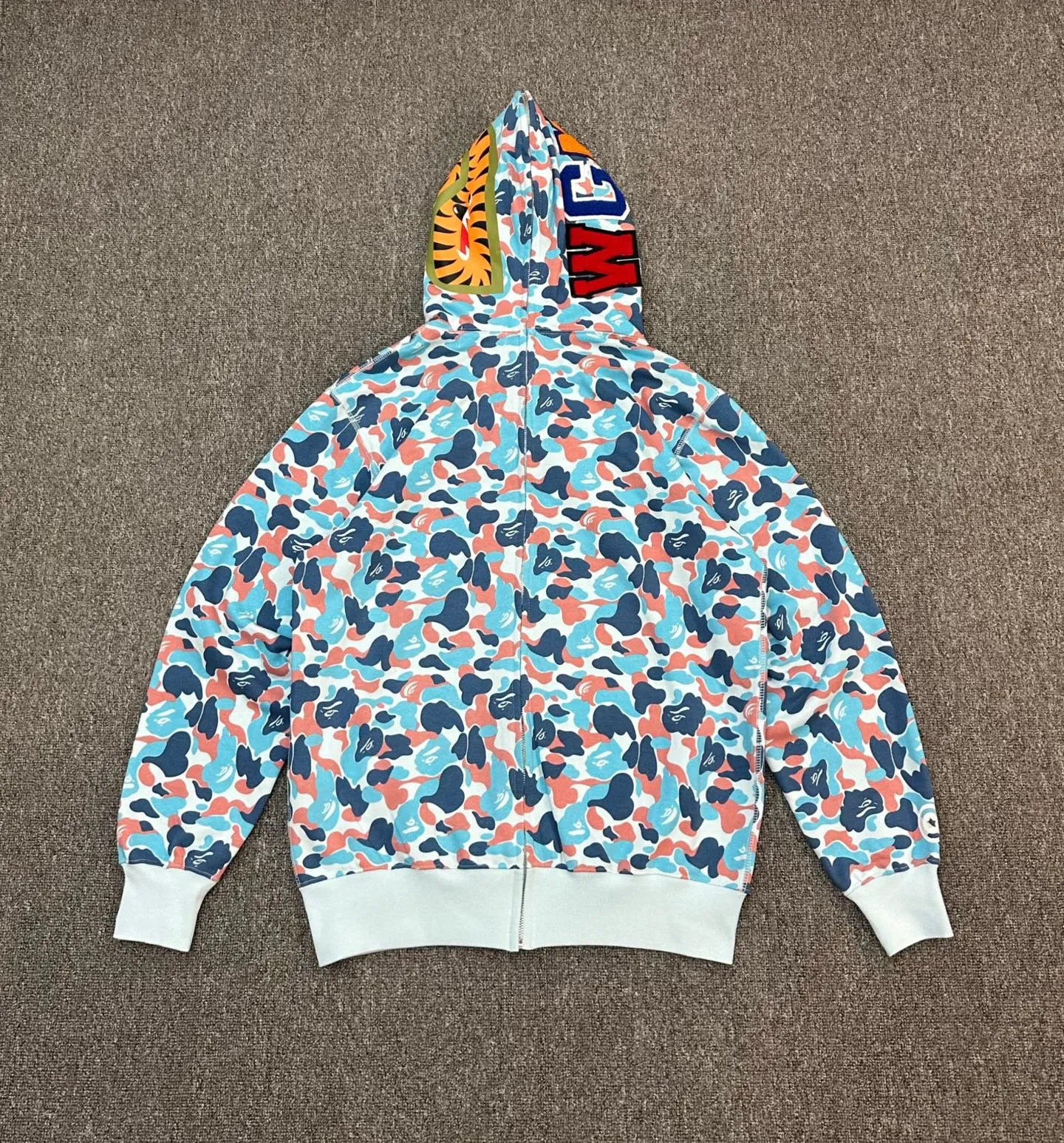 💰420 A BATHING APE BAPE STORE® PACK Series Hangzhou City Limited Shark Splicing Zipper Hooded Sweatshirt Heavy Industry Double Zipper Customized Fabric High Quality Couple Style: S—XXL [Camouflage Light Blue]