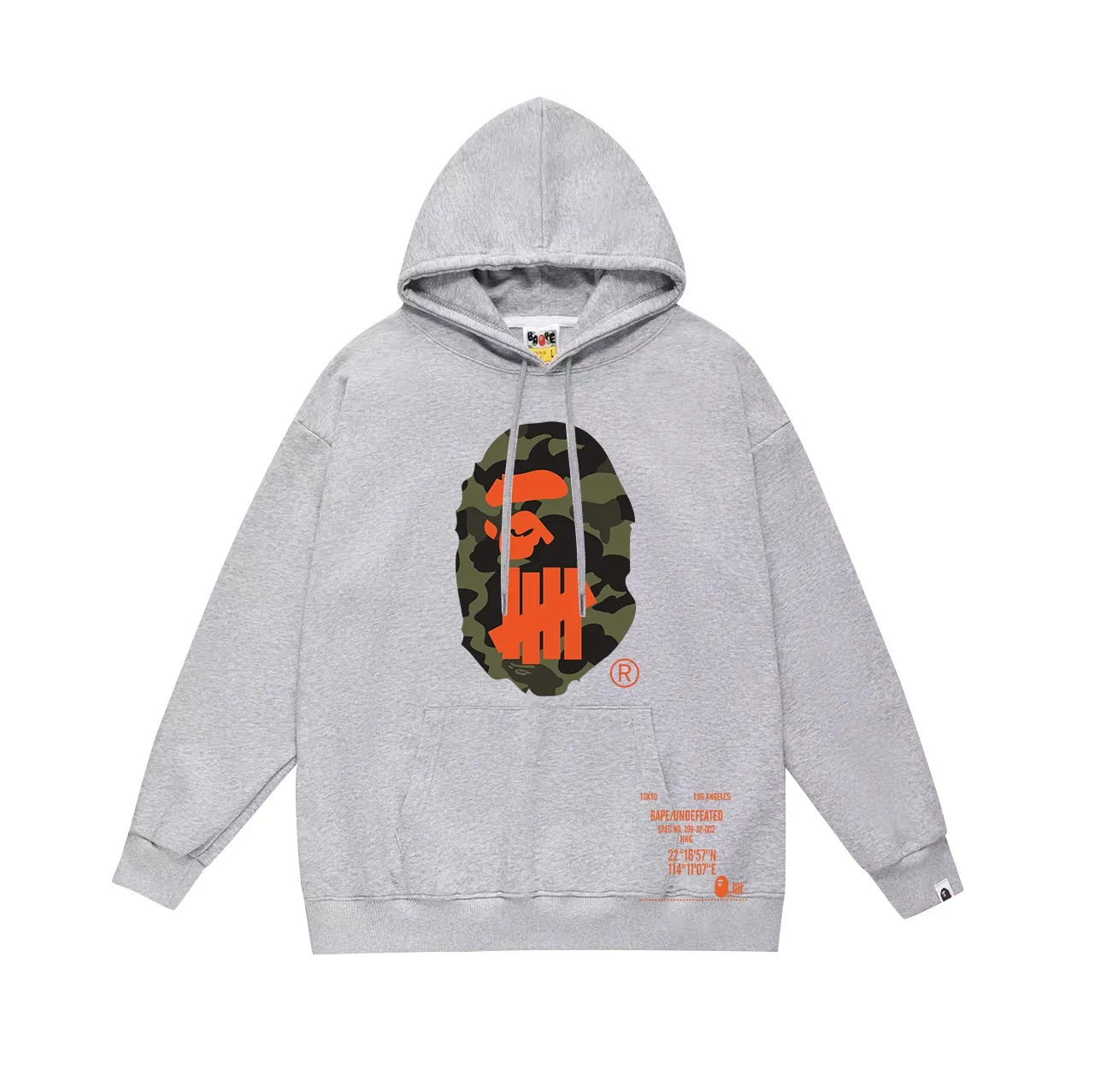 Model No. SC662# terry p160 plus velvet p180💰 (top version) BAPE co-branded UNDEFEATED undefeated five-stripe ape head print hooded sweatshirt. Made of 380g large terry 430g silver fox velvet (off-shoulder large version) fabric. The texture is soft and non-pilling. Imported environmentally friendly printing glue. The pattern is bright and three-dimensional. Quality💥Same style for men and women. The upper body is trendy. Color: black white gray Size: S M L XL XXL