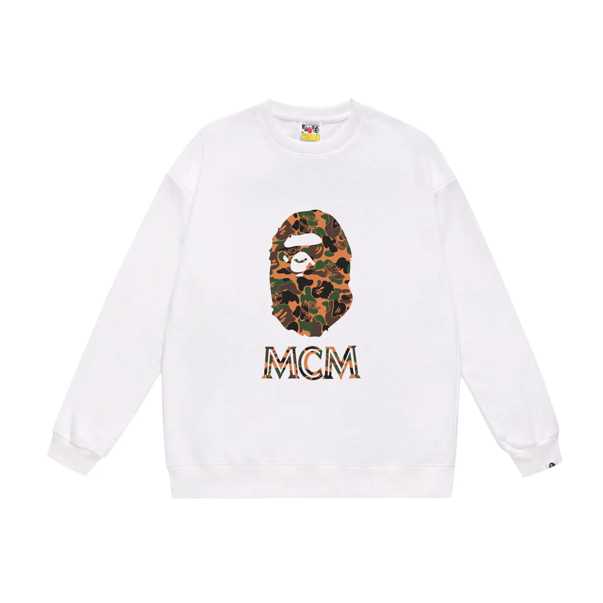 P150 model number SC534# terry 75 plus velvet 80 (top version) BAPE×MCM Camo Ape Head co-branded ape head printed round neck sweatshirt Made of 350 grams of large terry (drop shoulder large version) fabric, soft texture and no pilling Imported environmentally friendly printing glue The pattern is bright and three-dimensional Quality 💥Same style for men and women The upper body is trendy Color: black white gray Size: S M L XL XXL