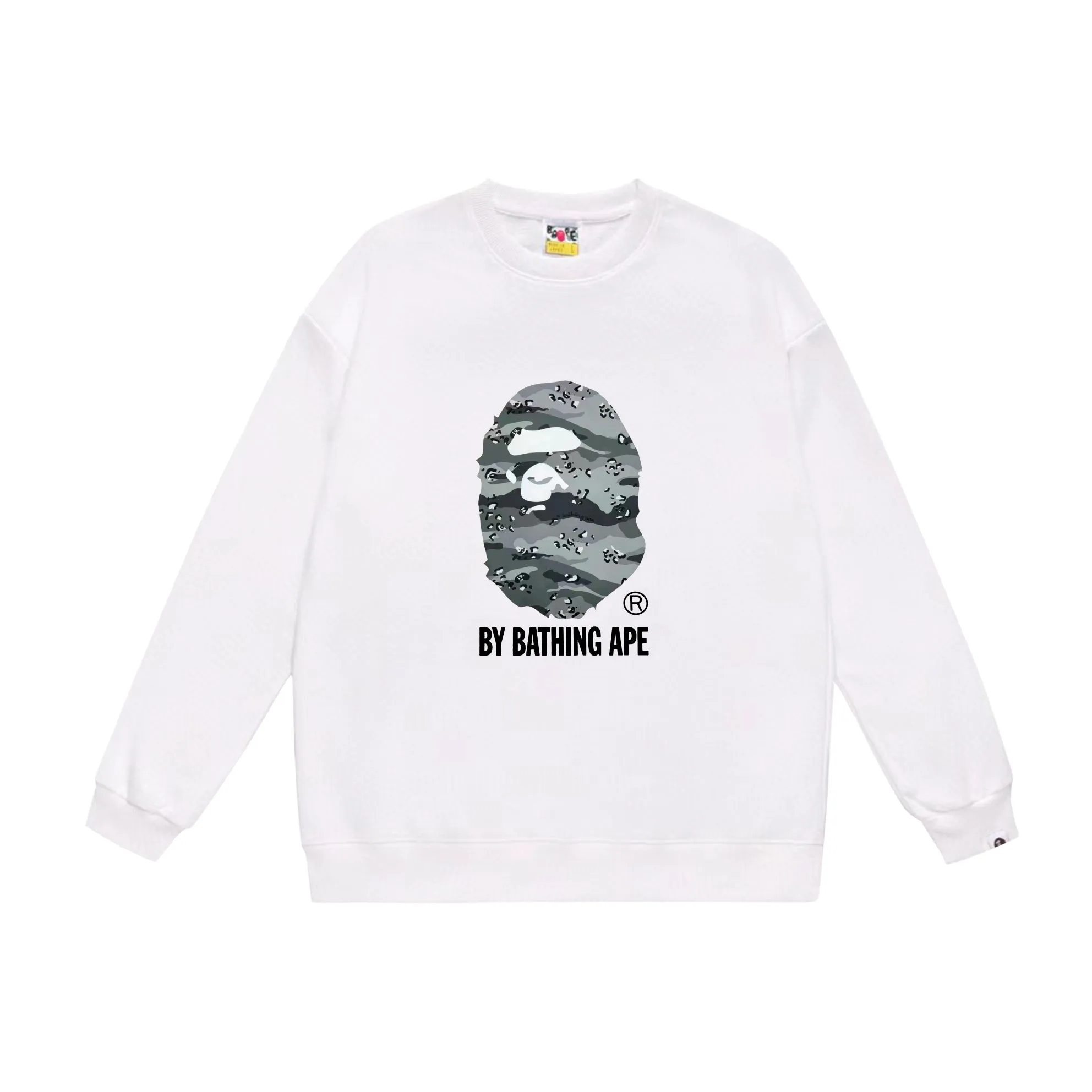 P170 model number SC542# terry 80 plus velvet 85 (top version) BAPE desert ape head letter print round neck sweatshirt Made of 350g large terry (drop shoulder large version) fabric, soft texture and no pilling Imported environmentally friendly printing glue The pattern is bright and three-dimensional Quality 💥Same style for men and women The upper body is trendy Color: Black and yellow White and yellow Gray and yellow Black and gray White and gray Gray and gray Size: S M L XL XXL