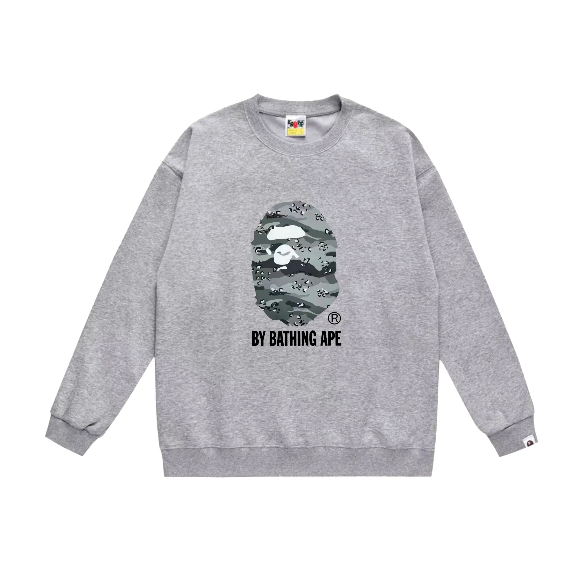 P170 model number SC542# terry 80 plus velvet 85 (top version) BAPE desert ape head letter print round neck sweatshirt Made of 350g large terry (drop shoulder large version) fabric, soft texture and no pilling Imported environmentally friendly printing glue The pattern is bright and three-dimensional Quality 💥Same style for men and women The upper body is trendy Color: Black and yellow White and yellow Gray and yellow Black and gray White and gray Gray and gray Size: S M L XL XXL