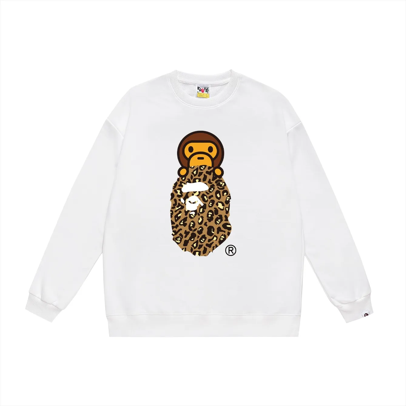 P150 model number SC467# terry 75 plus velvet 80 (top version) BAPE leopard print ape head cartoon BABY MILO printed round neck sweatshirt Made of 350 grams of large terry (drop shoulder large version) fabric, soft texture and no pilling Imported environmentally friendly printing glue The pattern is bright and three-dimensional Quality 💥Same style for men and women The upper body is trendy Color: Black and blue White and blue Gray blue Black and yellow White and yellow Gray and yellow Size: S M L XL XXL