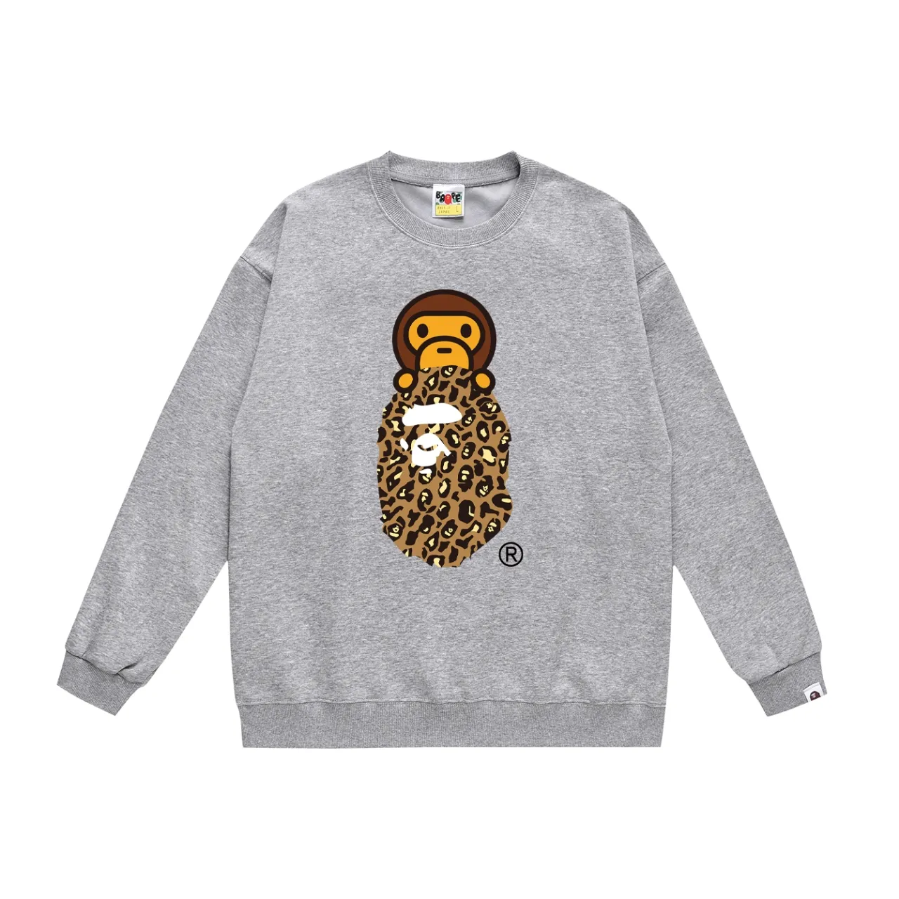 P150 model number SC467# terry 75 plus velvet 80 (top version) BAPE leopard print ape head cartoon BABY MILO printed round neck sweatshirt Made of 350 grams of large terry (drop shoulder large version) fabric, soft texture and no pilling Imported environmentally friendly printing glue The pattern is bright and three-dimensional Quality 💥Same style for men and women The upper body is trendy Color: Black and blue White and blue Gray blue Black and yellow White and yellow Gray and yellow Size: S M L XL XXL