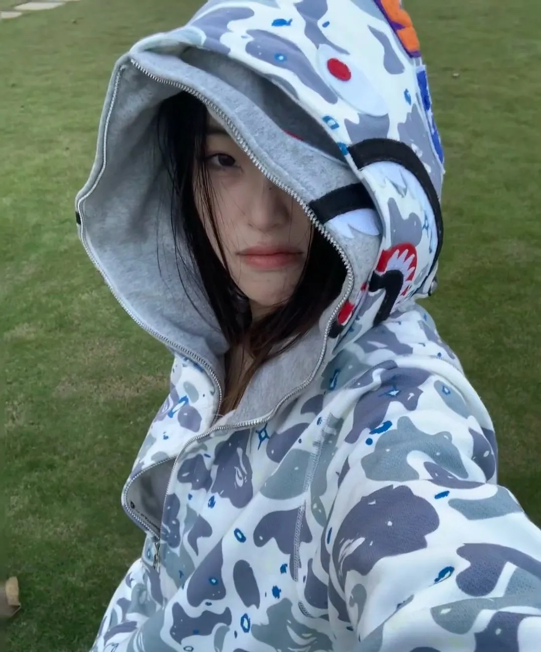 💰440 BAPE SPACE CAMO SHARK 21SS Luminous starry sky camouflage double-headed shark sweatshirt Couple style: S—XXL [Black White]