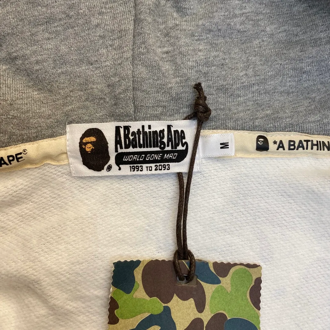 💰440 BAPE SPACE CAMO SHARK 21SS Luminous starry sky camouflage double-headed shark sweatshirt Couple style: S—XXL [Black White]