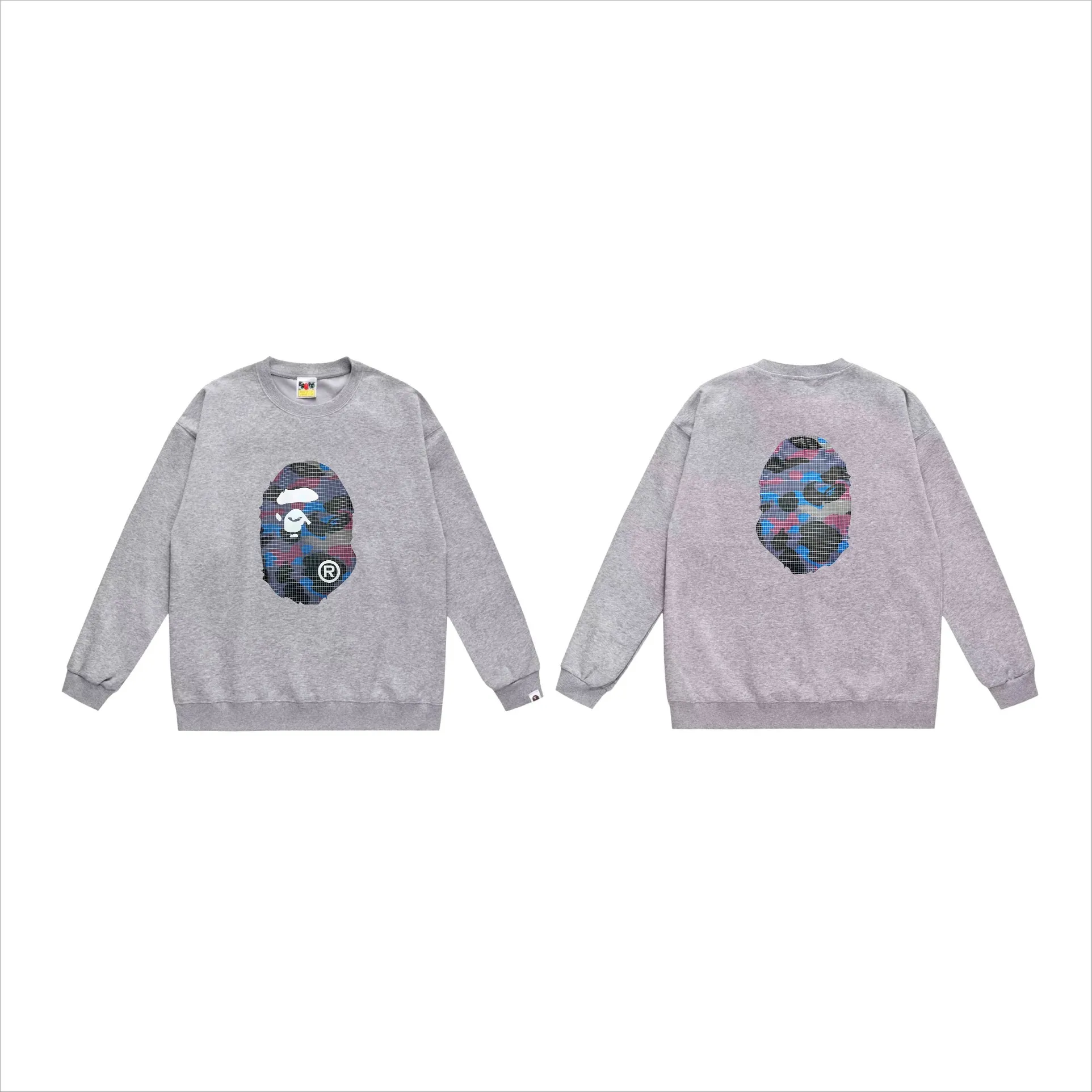 P170 model number SC545# terry 80 plus velvet 85 (top version) BAPE grid camouflage ape head double-sided printed pattern round neck sweatshirt Made of 350 grams of large terry (drop shoulder large version) fabric, soft texture and no pilling Imported environmentally friendly printing glue The pattern is bright and three-dimensional Quality 💥Same style for men and women The upper body is trendy Color: black white gray Size: S M L XL XXL