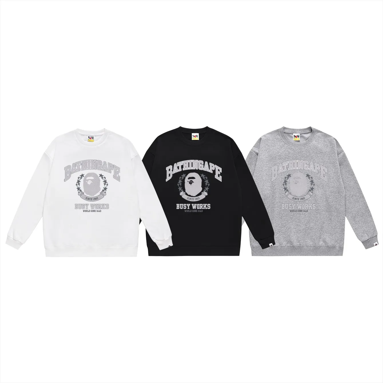 P150 model number SC469# terry 75 plus velvet 80 (top version) BAPE BATHING APE RELAXED camouflage ape print round neck sweatshirt Made of 350 grams of large terry (drop shoulder large version) fabric, soft texture and no pilling Imported environmentally friendly printing glue The pattern is bright and three-dimensional Quality 💥Same style for men and women The upper body is trendy Color: black white gray Size: S M L XL XXL