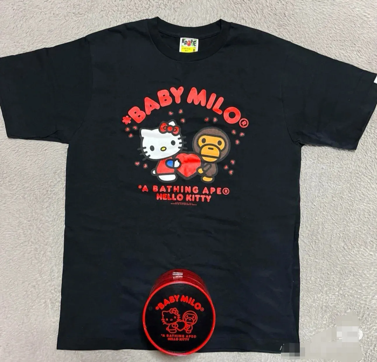 P110 001105 bape x HelloKitty joint printed short-sleeved T-shirt, same style for men and women, size smlxlxxl, black