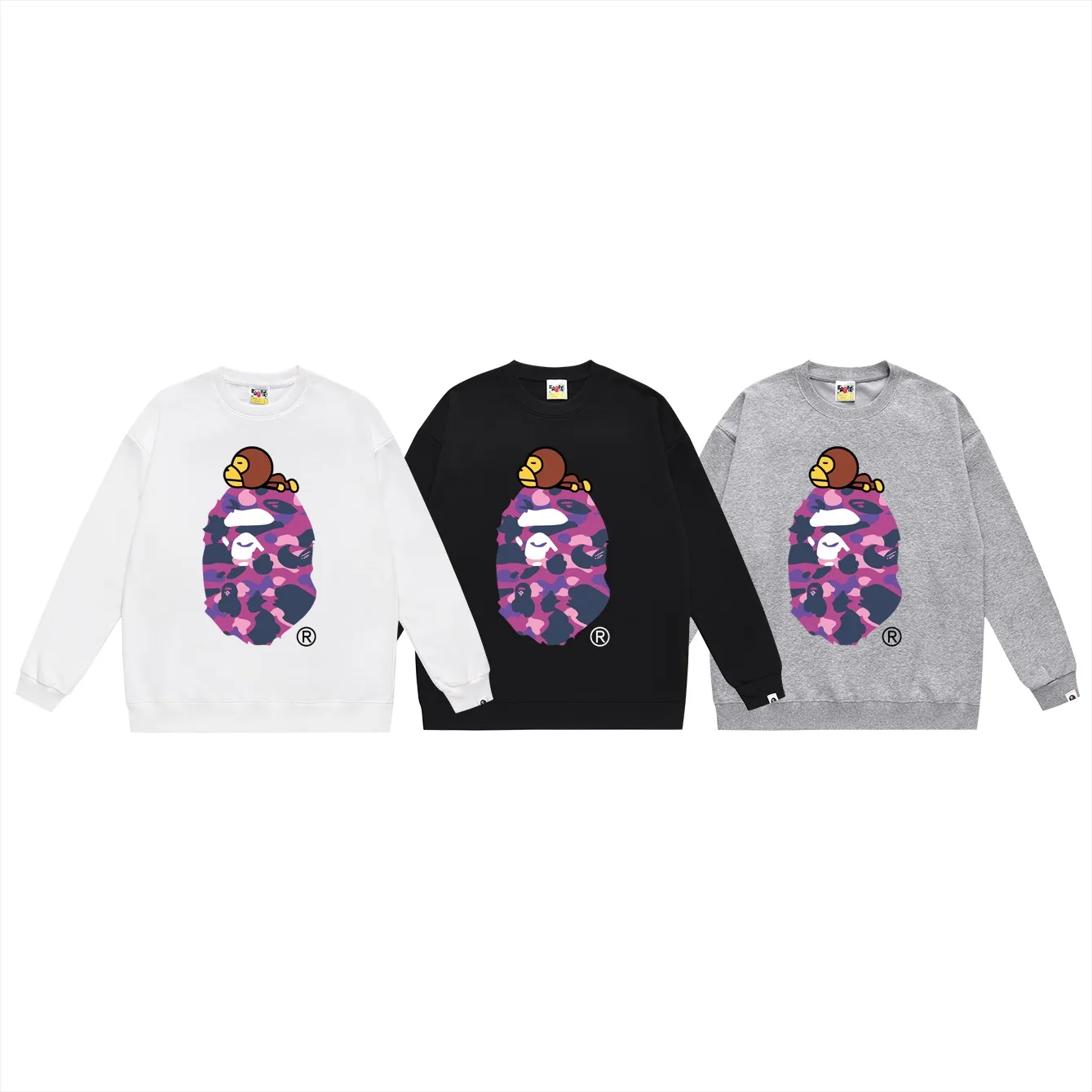 P150 model number SC463# terry 75 plus velvet 80 (top version) BAPE classic monogram ape head print round neck sweatshirt. Made of 350g large terry (drop shoulder large version) fabric, soft texture and no pilling. Imported environmentally friendly printing glue. Bright and three-dimensional pattern. Quality 💥Same style for men and women. The upper body is trendy. Colors: black and red, white and red, gray and red, black and blue, white and blue, gray and blue, black and green, white and green, white and gray. Black Purple White Purple Gray Purple Size: S M L XL XXL