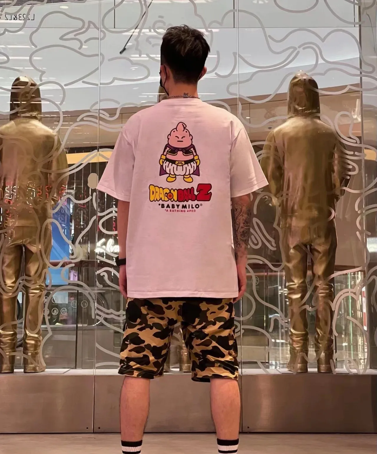 P110 001075 BAPE Ragon Ball cartoon pattern printed short-sleeved T-shirt, same style for men and women, size smlxlxxl, black and white