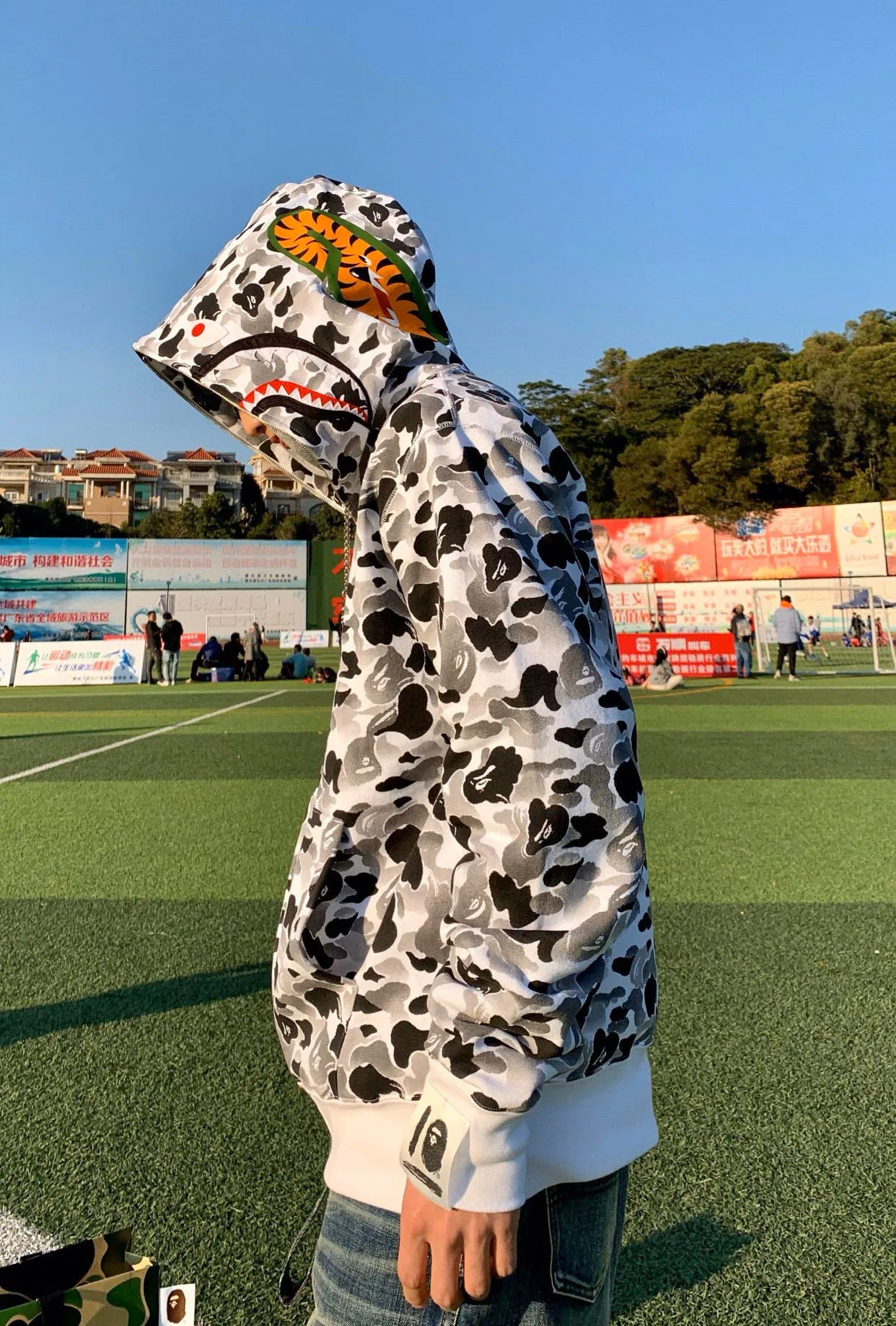 💰380 Bape’s 10th Anniversary Xintiandi Reopening Limited Ink Camouflage Shark, Detailed Processing, Customized Fabric, Couple Style: S—XXL [Ink Gray, Ink Green]