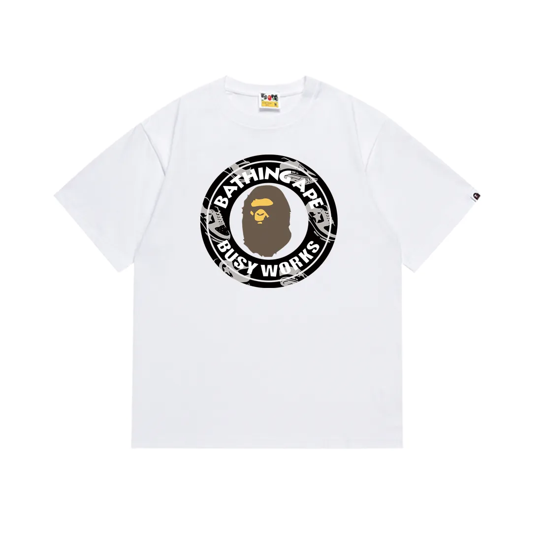 P110 SC073# (top version) BAPE Busy Works ape head classic letter printed short-sleeved T-shirt Made of 260 grams of high-quality high-woven pure cotton fabric, double yarn combed, soft texture and no pilling Imported environmentally friendly printing glue, bright and three-dimensional pattern, quality 💥Same style for men and women, the upper body is fashionable Color: black and white Size: S M L XL XXL