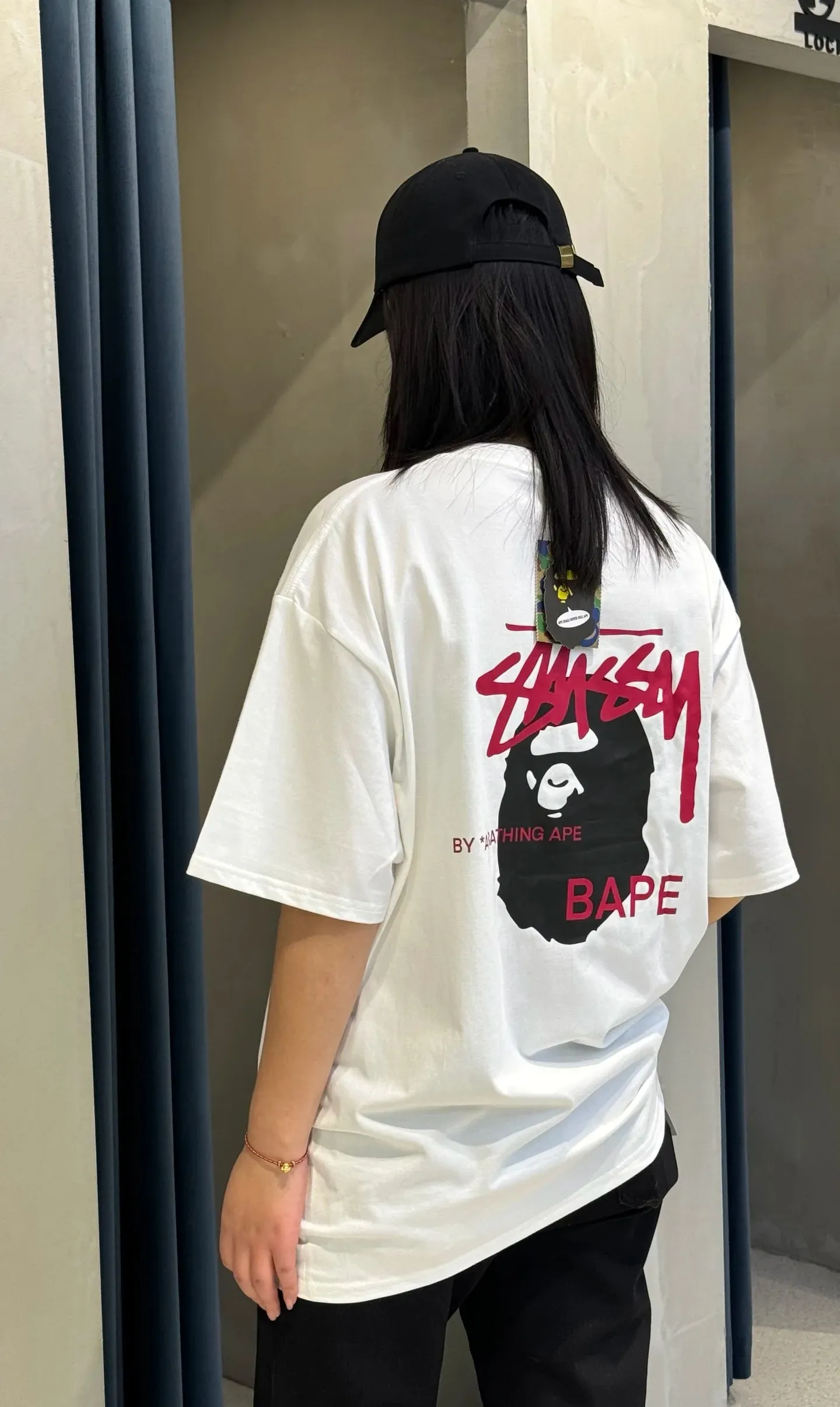 P110 001069 BAPE stussy co-branded printed short-sleeved T-shirt, same style for men and women, size smlxlxxl, black and yellow, white and yellow, black and red, white and red