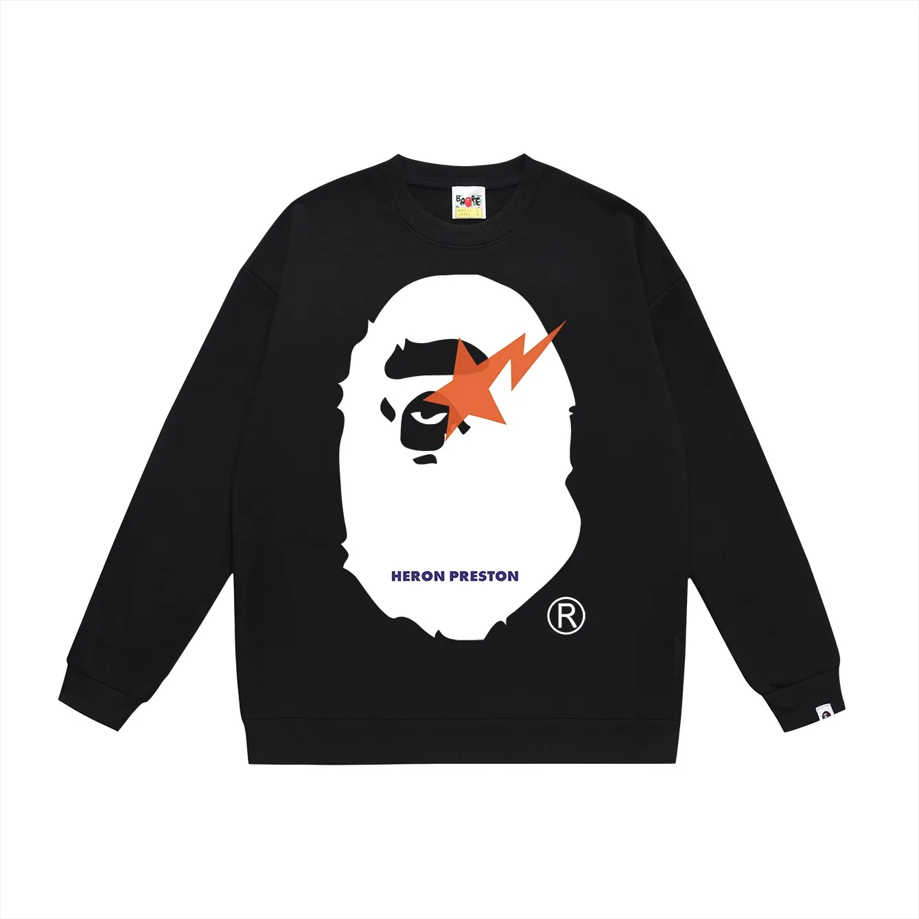 P150 model number SC500# terry 75 plus velvet 80 (top version) BAPE lightning ape head oversized pattern printed round neck sweatshirt. Made of 350g large terry (drop shoulder large version) fabric. The texture is soft and non-pilling. Imported environmentally friendly printing glue. The pattern is bright and three-dimensional. Quality 💥Same style for men and women. The upper body is trendy. Color: black white gray Size: S M L XL XXL