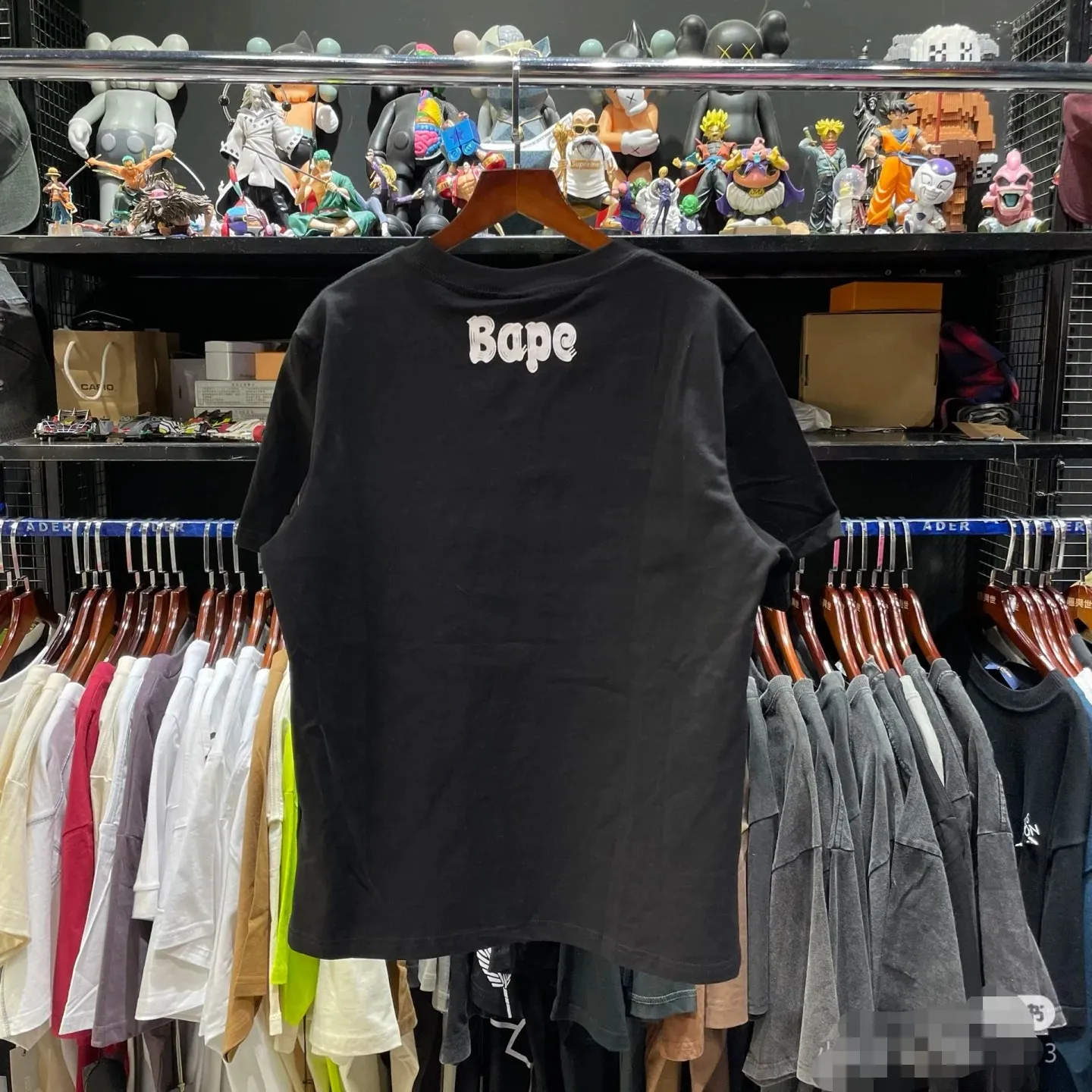 P110 001172 bape ape head print short-sleeved T-shirt, same style for men and women, size smlxlxxl, black and white