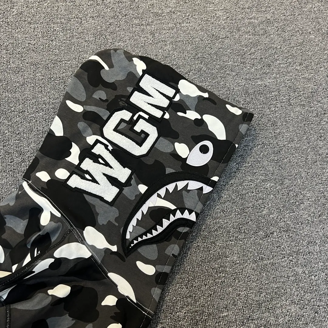 💰420 Bape shark yin and yang luminous camouflage customized fabric machine printed camouflage couple model: S—XXL [black and white]