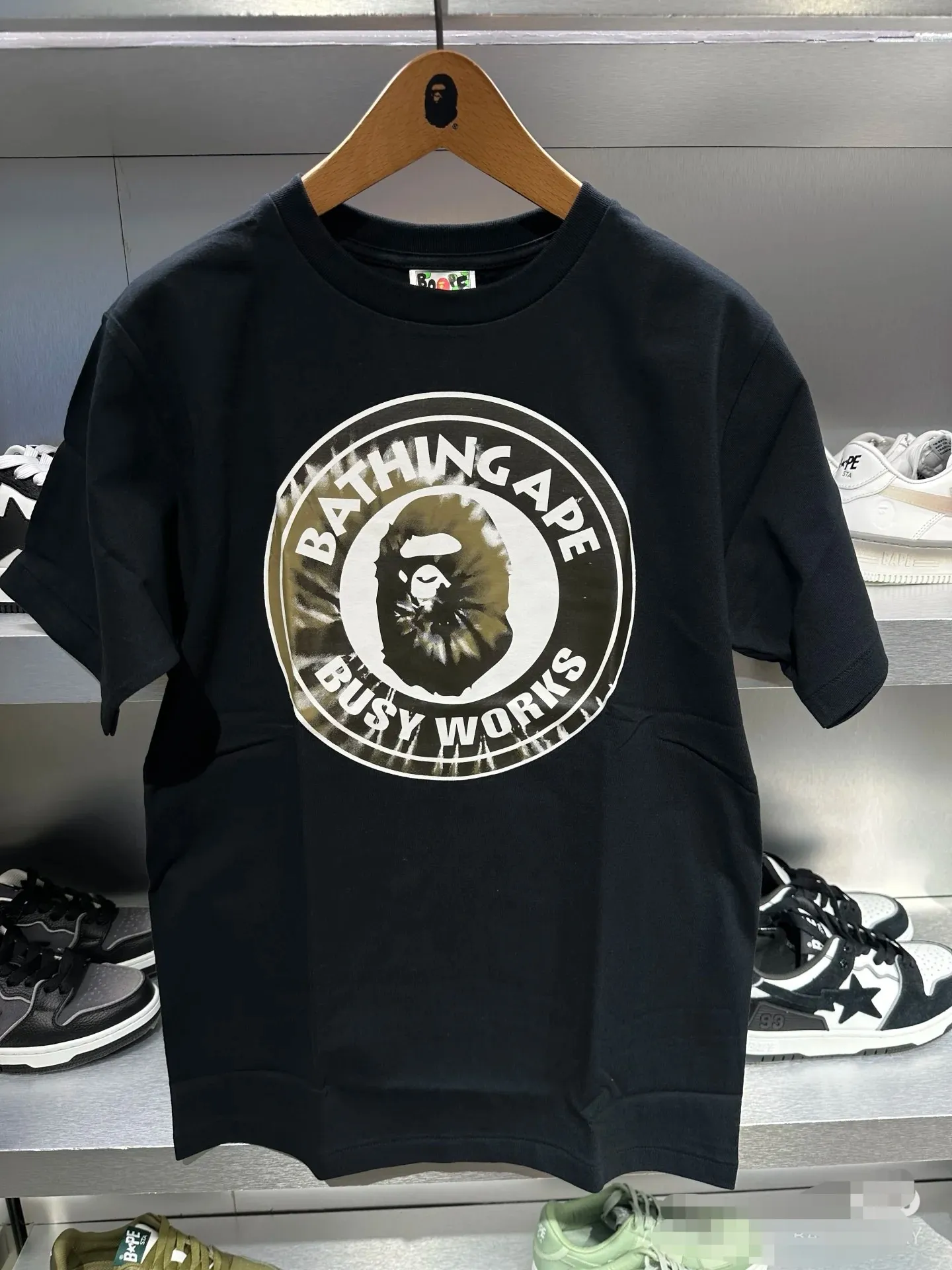 P110 001095 BAPE FW22 solid color ape pattern printed round neck pullover short-sleeved T-shirt, same style for men and women, size smlxlxxl, black purple, black black