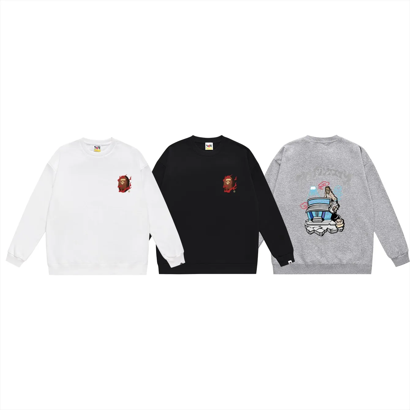 P150 model number SC444# terry 75 plus velvet 80 (top version) BAPE SOUVENIR RELAXED FIT souvenir ape-printed loose round-neck sweatshirt. Made of 350 grams of large terry (drop shoulder large version) fabric. The texture is soft and non-pilling. Imported environmentally friendly printing glue. The pattern is bright and three-dimensional. The quality is the same for men and women. The upper body is trendy. Color: black white gray Size: S M L XL XXL