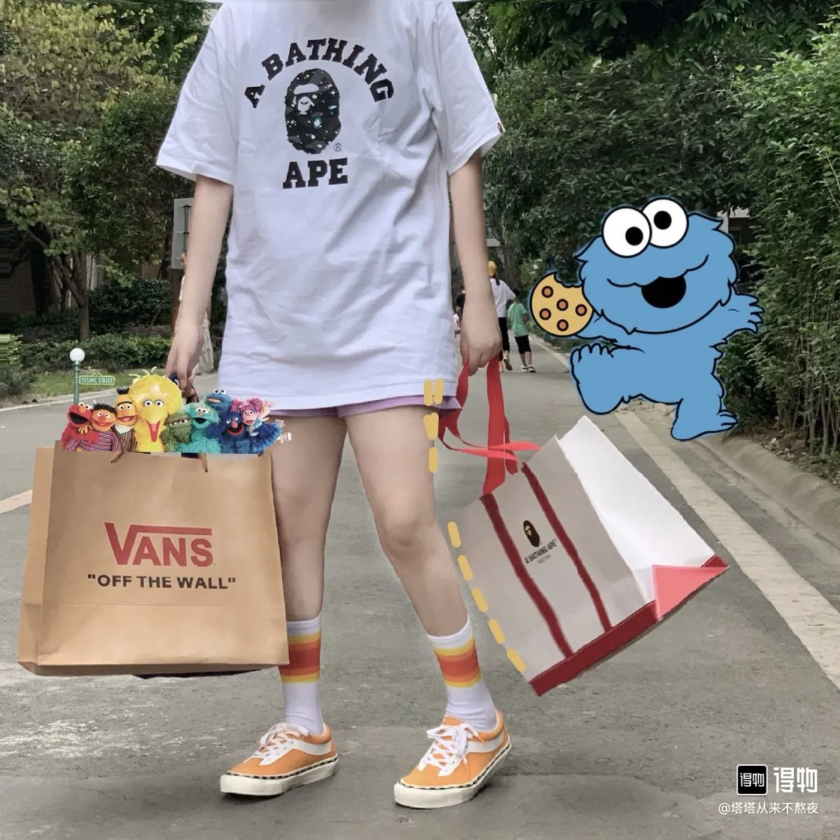 P110 00107 BAPE Space Camo College Tee starry sky camouflage college ape print short-sleeved T-shirt, same style for men and women, size smlxlxxl, black and white
