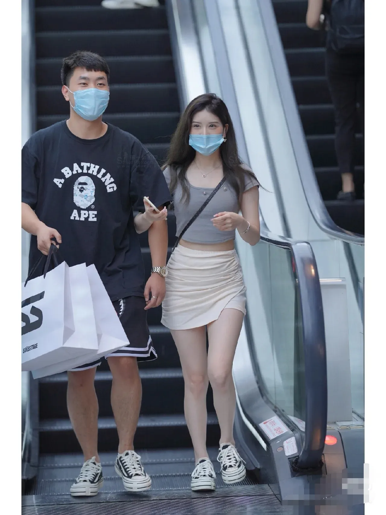 P110 00107 BAPE Space Camo College Tee starry sky camouflage college ape print short-sleeved T-shirt, same style for men and women, size smlxlxxl, black and white