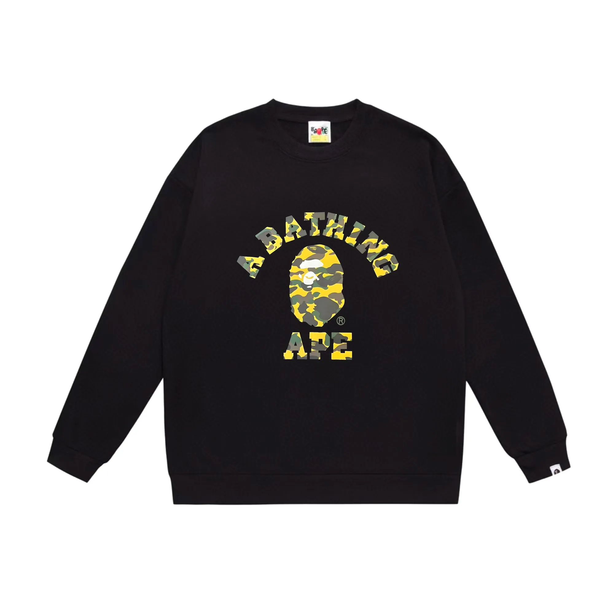 P170 model number SC549# terry 80 plus velvet 85 (top version) BAPE camouflage ape head letter print pattern round neck sweatshirt Made of 350g large terry (drop shoulder large version) fabric, soft texture and no pilling Imported environmentally friendly printing glue, bright and three-dimensional pattern, quality 💥Same style for men and women, the upper body is fashionable Color: black camouflage white camouflage gray camouflage black and red white red gray red black blue white blue Gray blue Black purple White purple Gray purple Black and yellow White and yellow Gray and yellow Size: S M L XL XXL