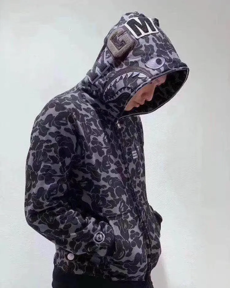 💰380 Dover Street Market Bape DSM 15th Anniversary Ginza Limited Camouflage Shark Sweatshirt Hoodie Couple Style: S—XXL [Gray]