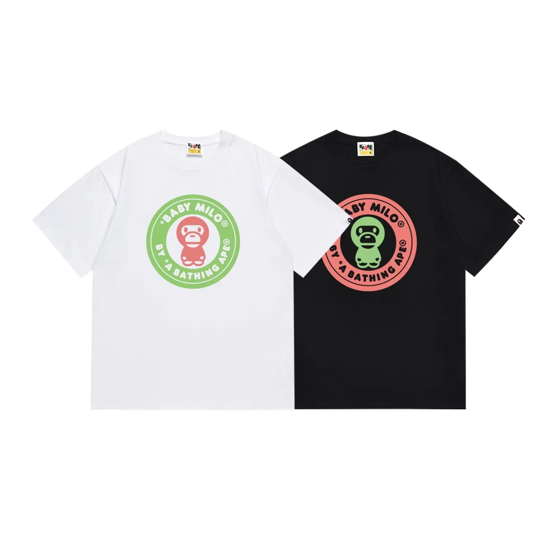 SC080#p110💰 (Top version) BAPE cartoon BABY MILO medallion letter printed short-sleeved T-shirt Made of 260 grams of high-quality high-weave pure cotton fabric, double yarn combed, soft and non-pilling texture, imported environmentally friendly printing glue, bright and three-dimensional pattern, quality 💥Same style for men and women, the upper body is fashionable Color: black and red, white and red, black and blue, white and blue Size: S M L XL XXL