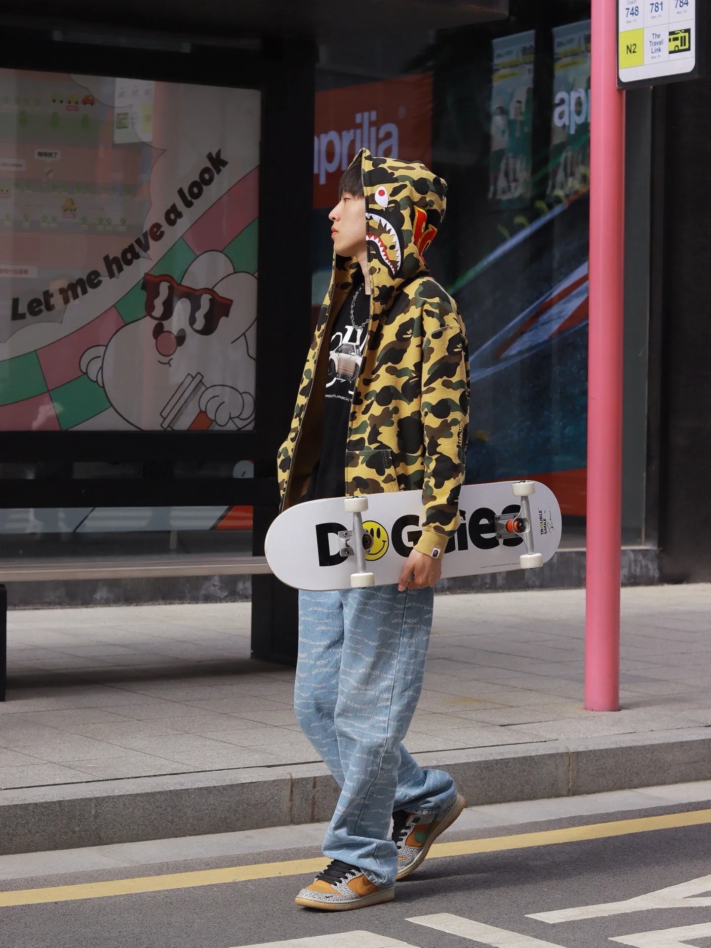 💰380 BAPE 1ST CAMO SHARK FULL Classic counter model Camouflage shark hooded zipper sweatshirt Machine-printed camouflage Top-quality fabric High-end 1:1 replica Customized fabric Couple model: S—XXL [Camouflage yellow, Camouflage green, Camouflage red, Camouflage purple, Camouflage blue, Camouflage gray]