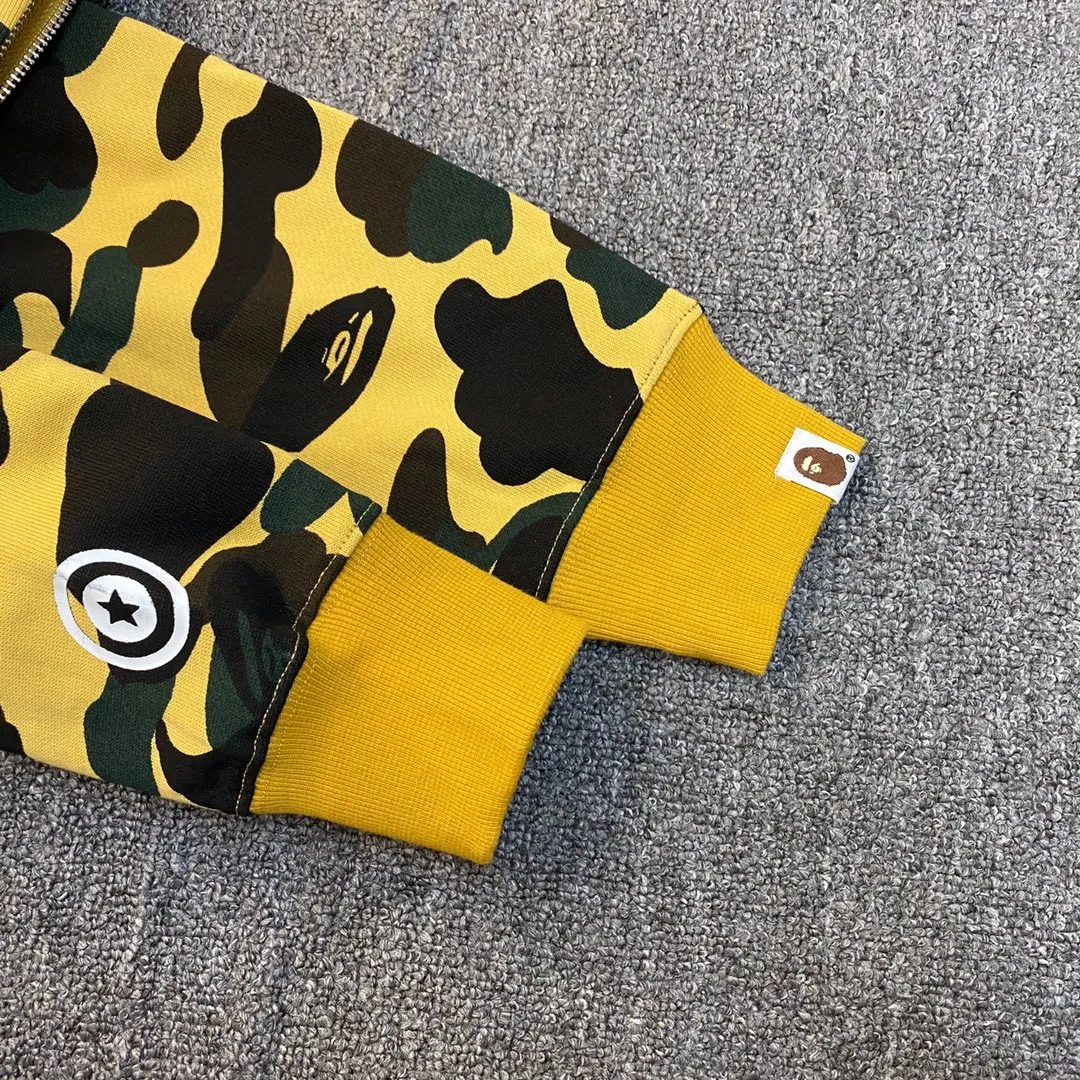 💰380 BAPE 1ST CAMO SHARK FULL Classic counter model Camouflage shark hooded zipper sweatshirt Machine-printed camouflage Top-quality fabric High-end 1:1 replica Customized fabric Couple model: S—XXL [Camouflage yellow, Camouflage green, Camouflage red, Camouflage purple, Camouflage blue, Camouflage gray]