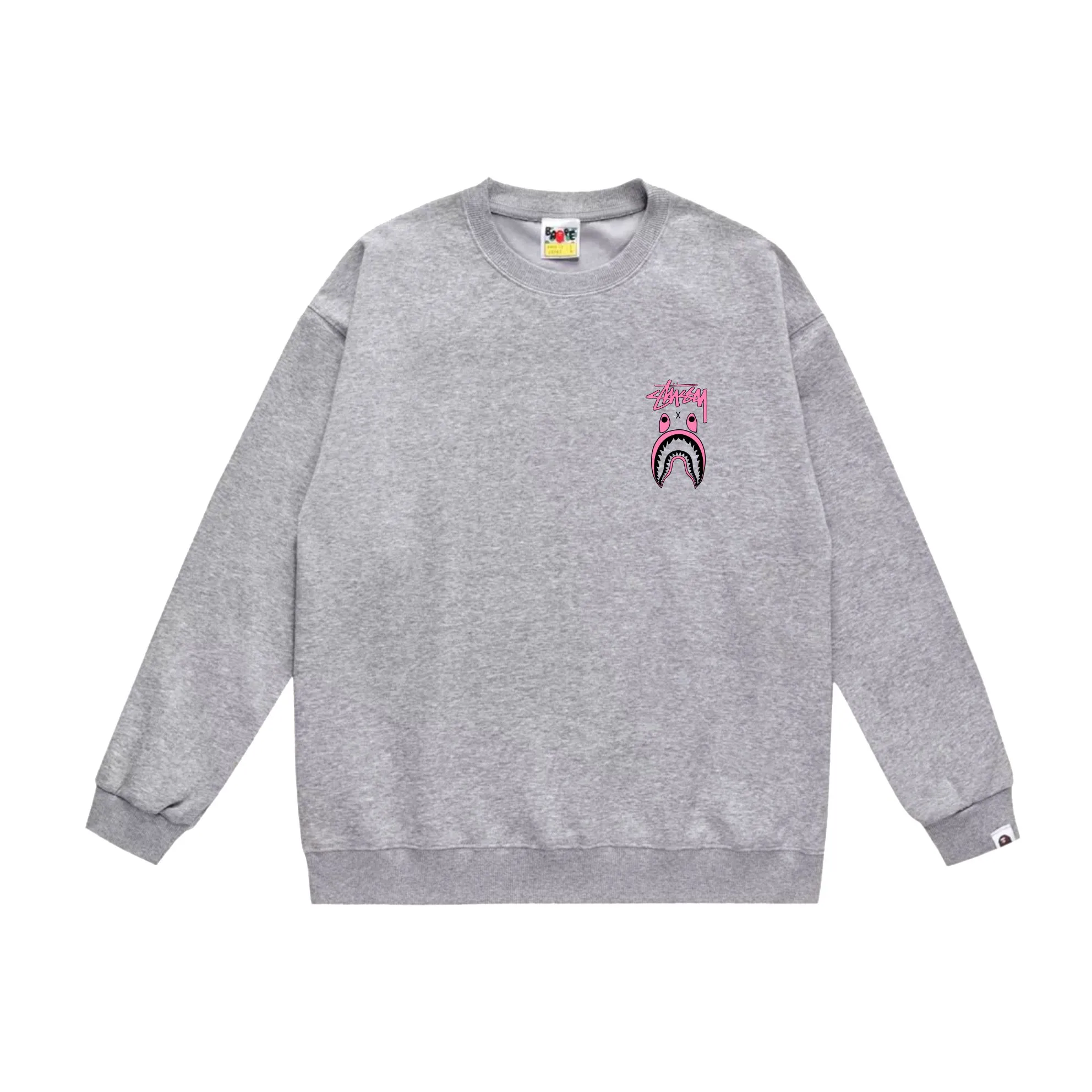P150 model number SC504# terry 75 plus velvet 80 (top version) BAPE×STUSSY co-branded Stussy letter round neck sweatshirt Made of 350g large terry (drop shoulder large version) fabric, soft texture and no pilling Imported environmentally friendly printing glue The pattern is bright and three-dimensional Quality 💥Same style for men and women The upper body is fashionable Color: black white gray Size: S M L XL XXL