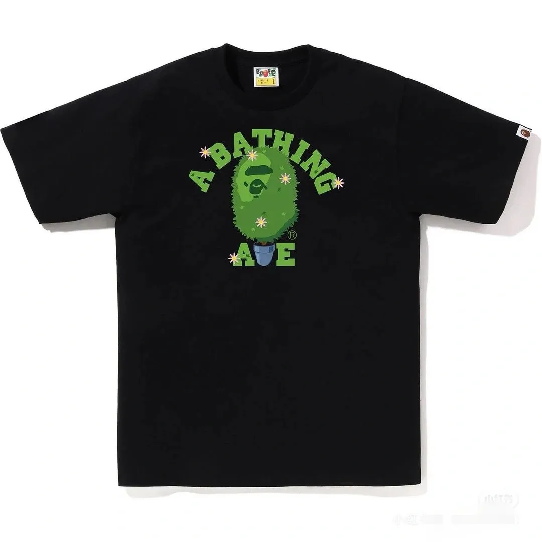 P110 Need 001034 Japanese trendy brand ape-head bape printed short-sleeved T-shirt, same style for men and women, size smlxlxxl, black and white