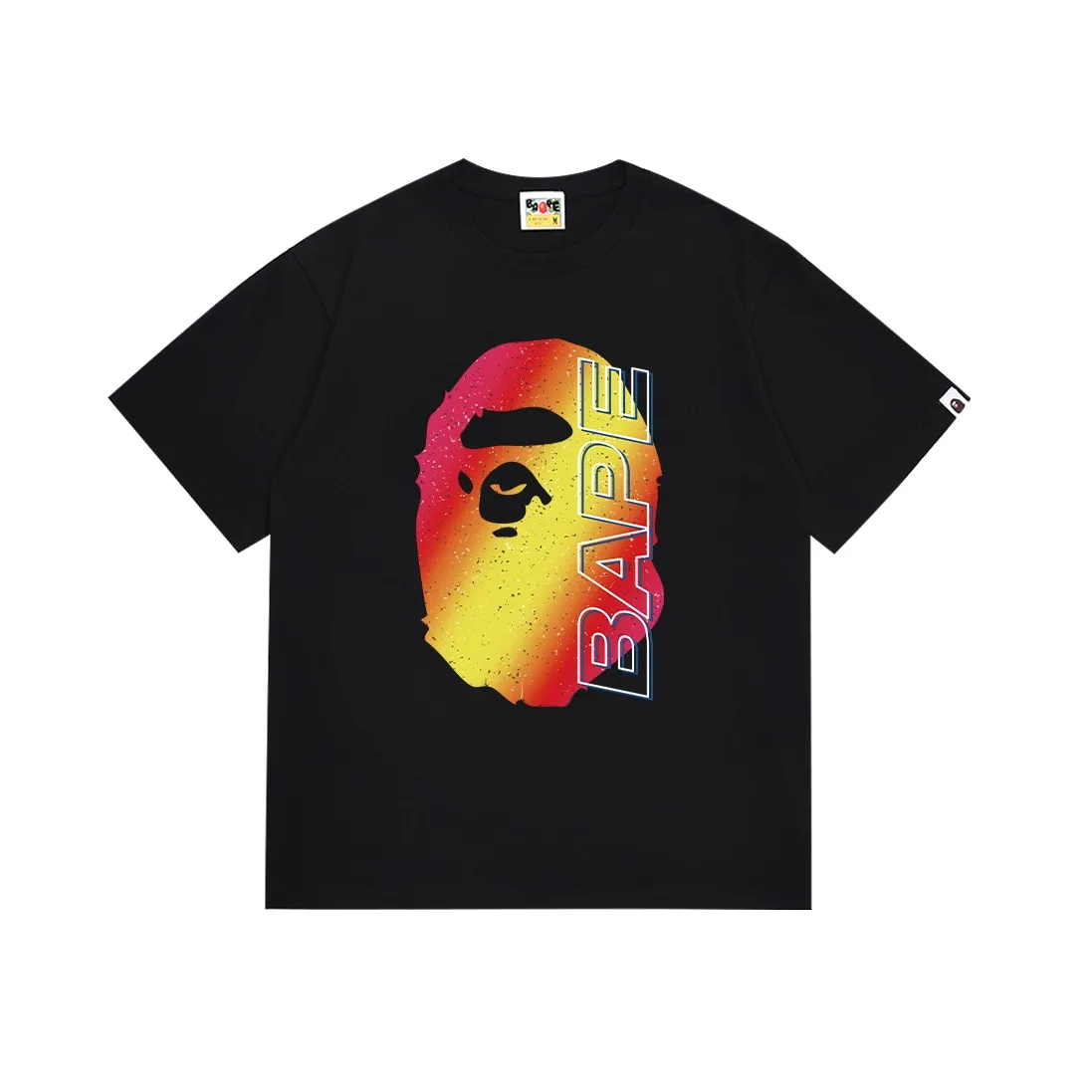 SC127#p110💰 (top version) BAPE gradient grainy ape head letter printed short-sleeved T-shirt Made of 260 grams of high-quality high-woven pure cotton fabric, double yarn combed, soft texture and no pilling Imported environmentally friendly printing glue, bright and three-dimensional pattern, quality 💥Same style for men and women, the upper body is fashionable Color: black white Size: S M L XL XXL