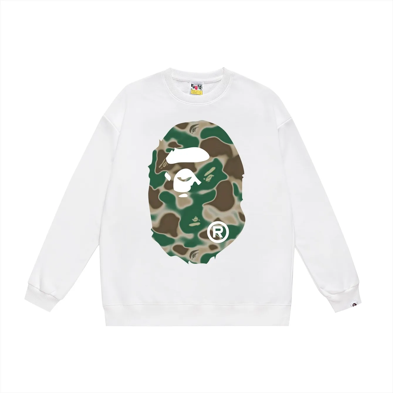 P150 model number SC474# terry 75 plus velvet 80 (top version) BAPE LIQUID CAMO BIG APE big ape head round neck sweatshirt Made of 350g large terry (drop shoulder large version) fabric, soft texture and no pilling Imported environmentally friendly printing glue The pattern is bright and three-dimensional Quality 💥Same style for men and women The upper body is trendy Color: black green white green gray green Size: S M L XL XXL