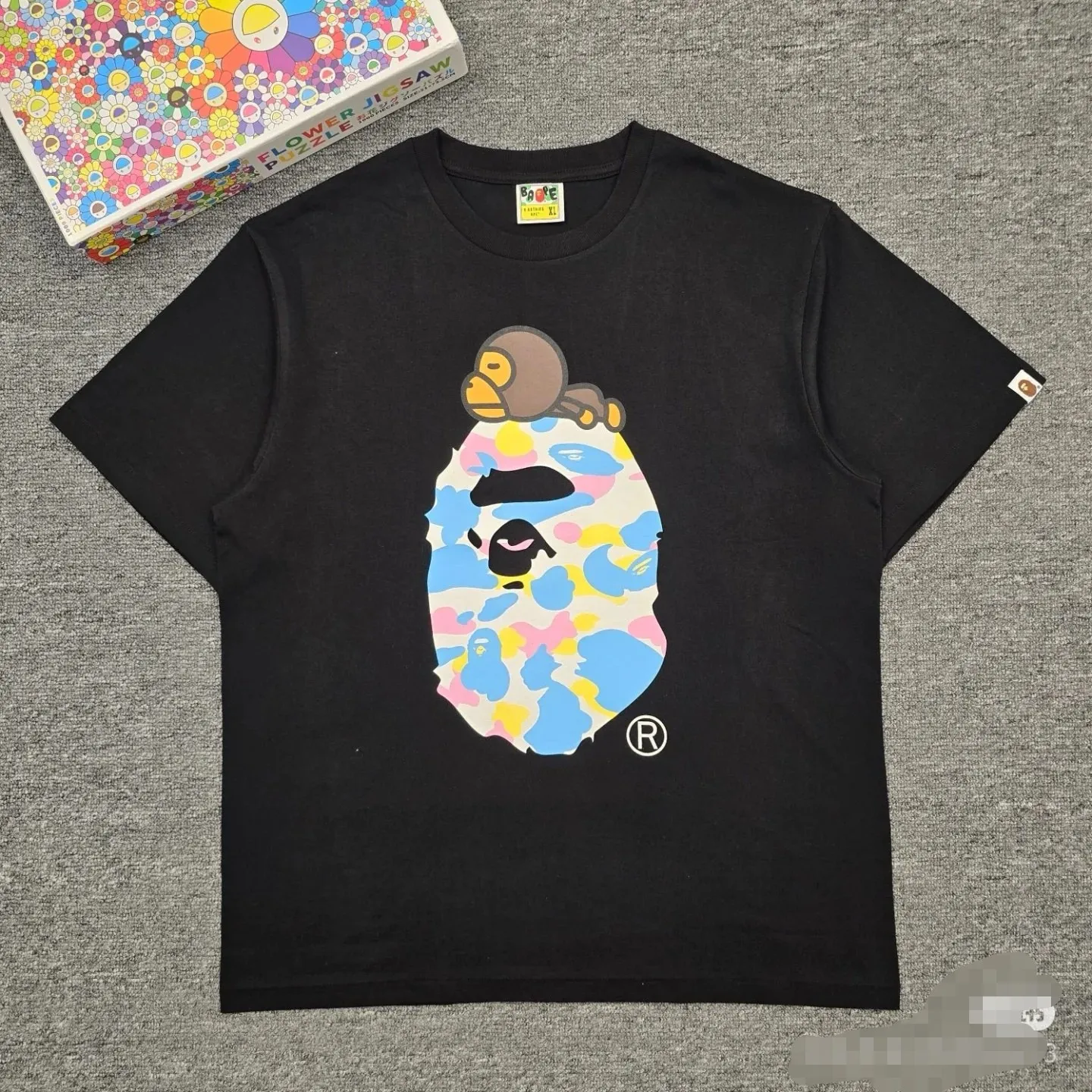 P110 001159 BAPE cartoon print round neck short-sleeved T-shirt, same style for men and women, size smlxlxxl, black and white